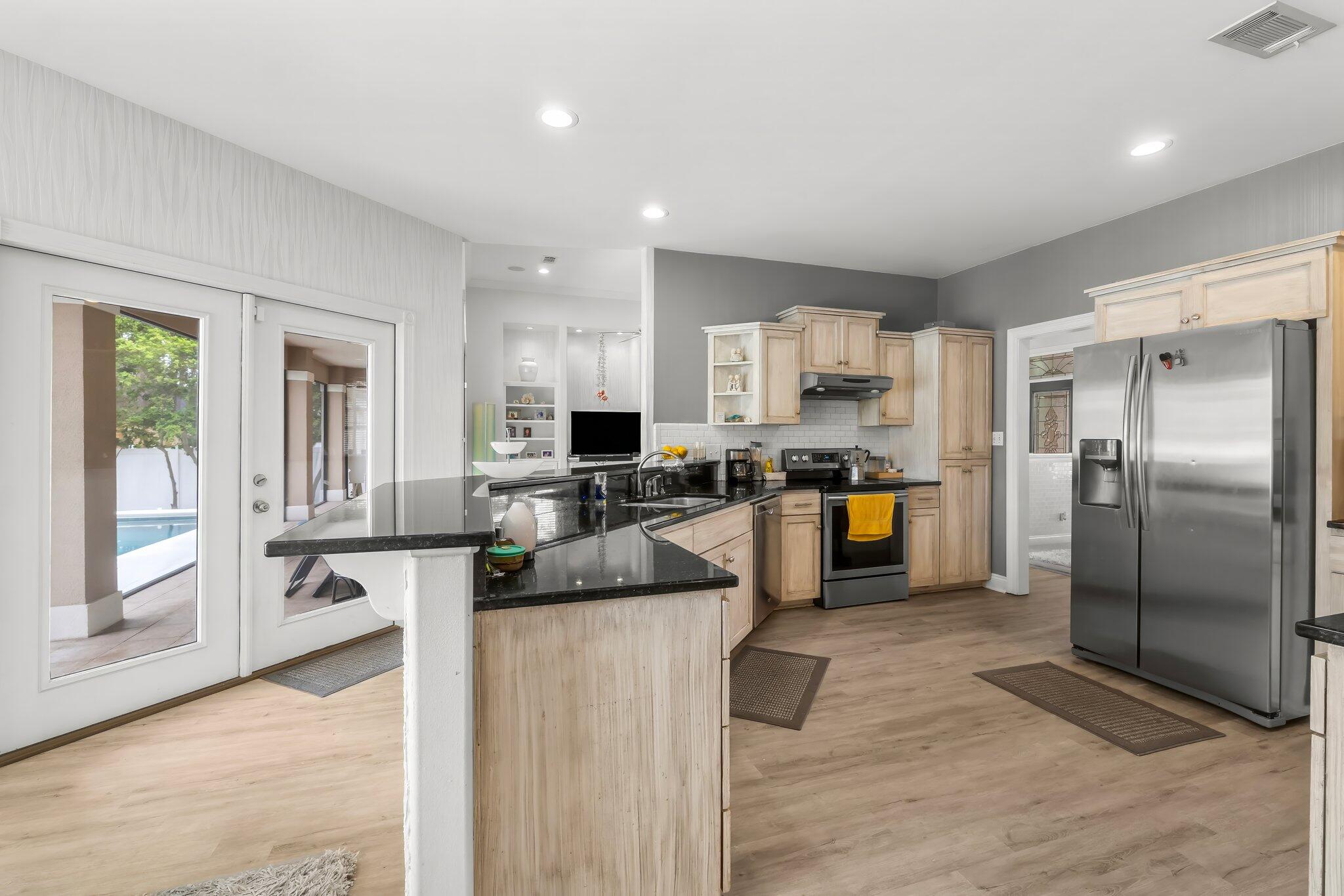 HOLIDAY SHORES EST 4TH
ADDN - Residential