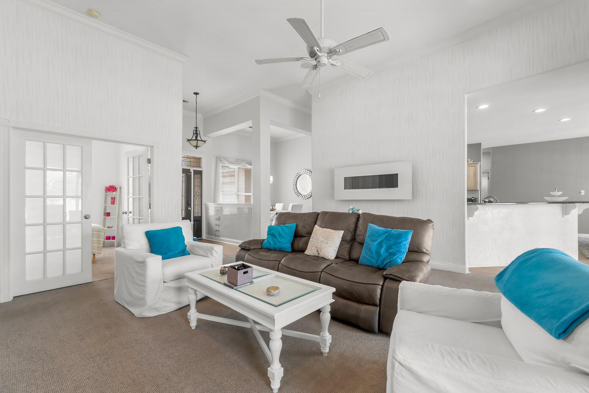 HOLIDAY SHORES EST 4TH
ADDN - Residential