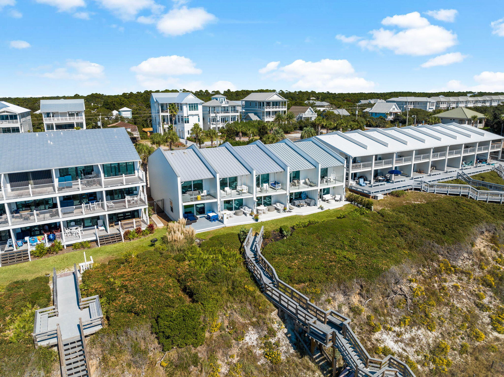 BOOTH BAY T/H - Residential