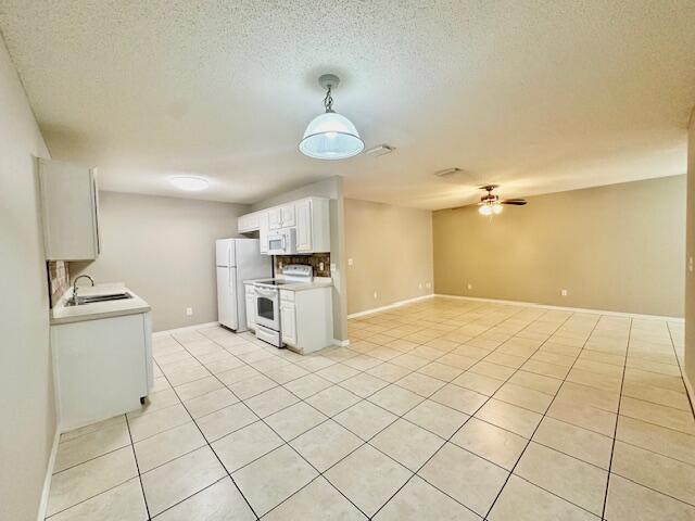 ANDALUSIA PLACE T/H'S - Residential Lease