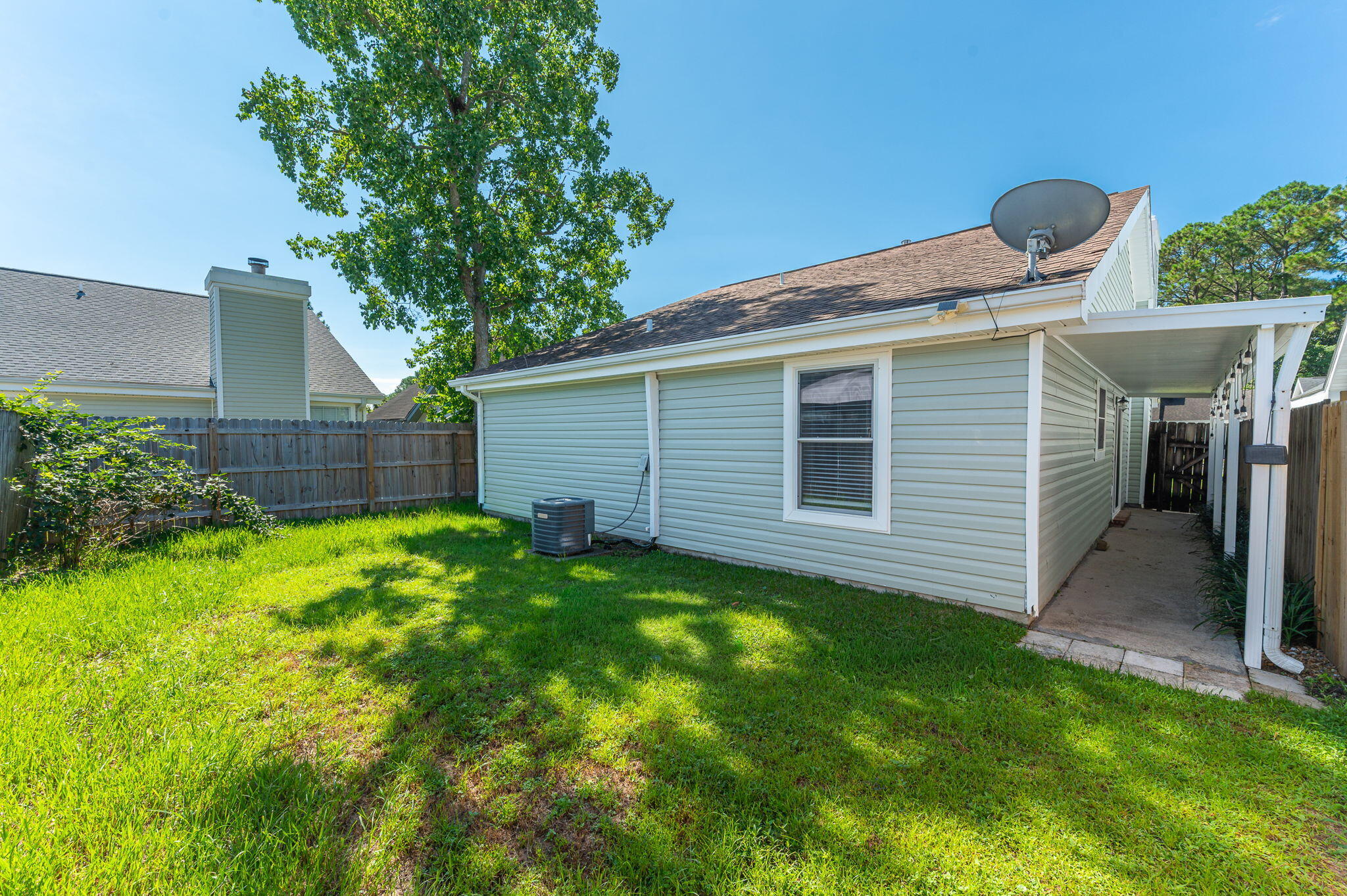 1852 Heartland Drive - Residential Lease