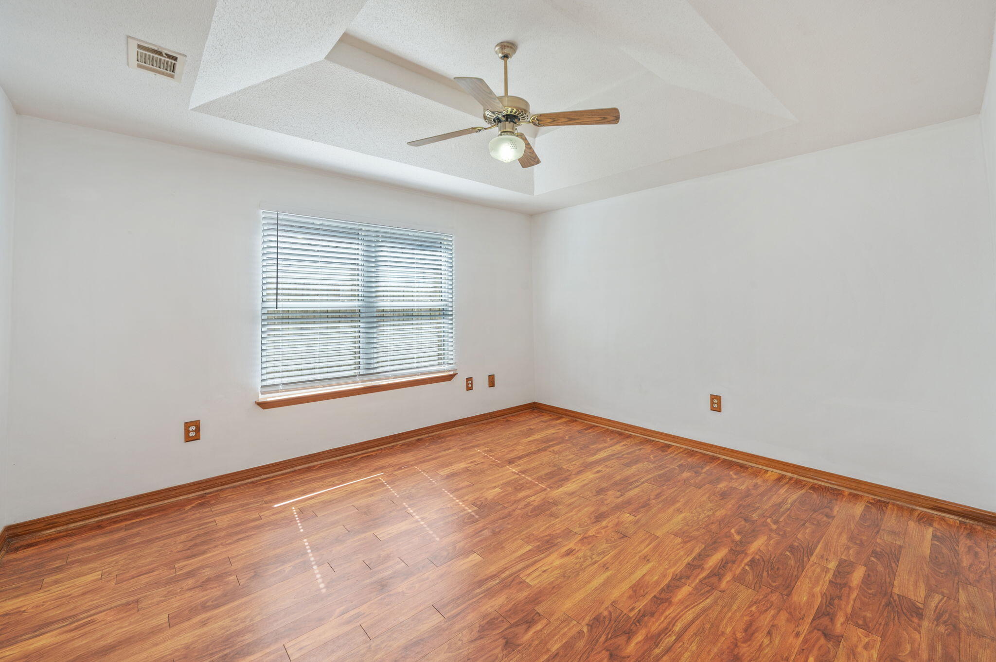 1852 Heartland Drive - Residential Lease