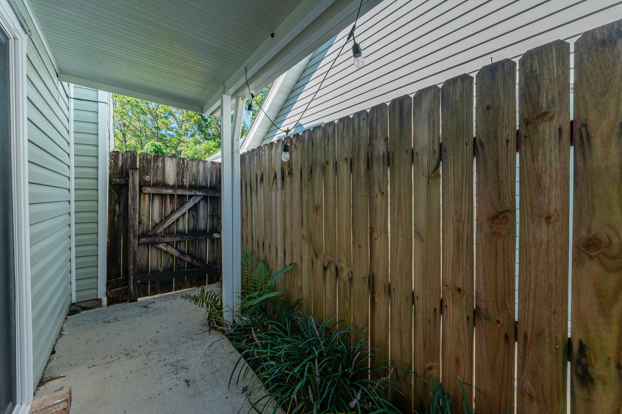 1852 Heartland Drive - Residential Lease