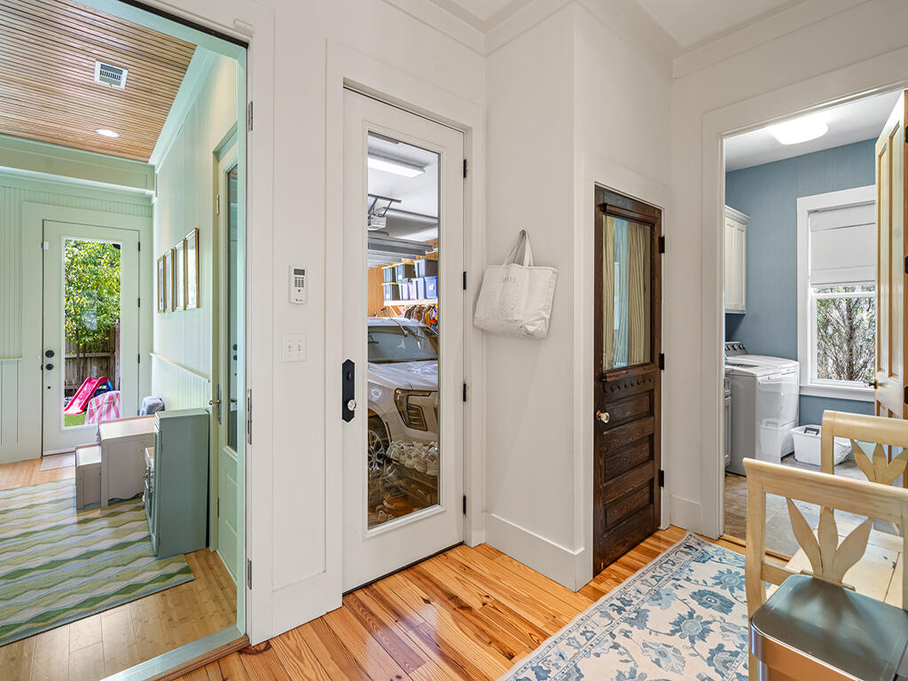 GRAYTON BAYOU - Residential