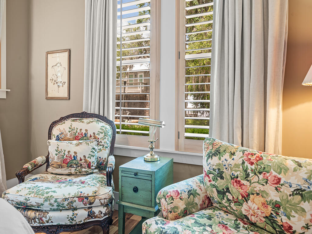 GRAYTON BAYOU - Residential
