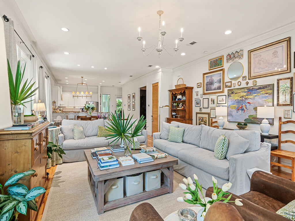 GRAYTON BAYOU - Residential