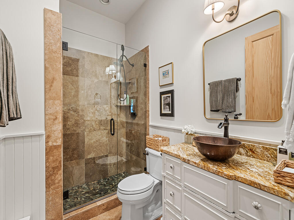 GRAYTON BAYOU - Residential