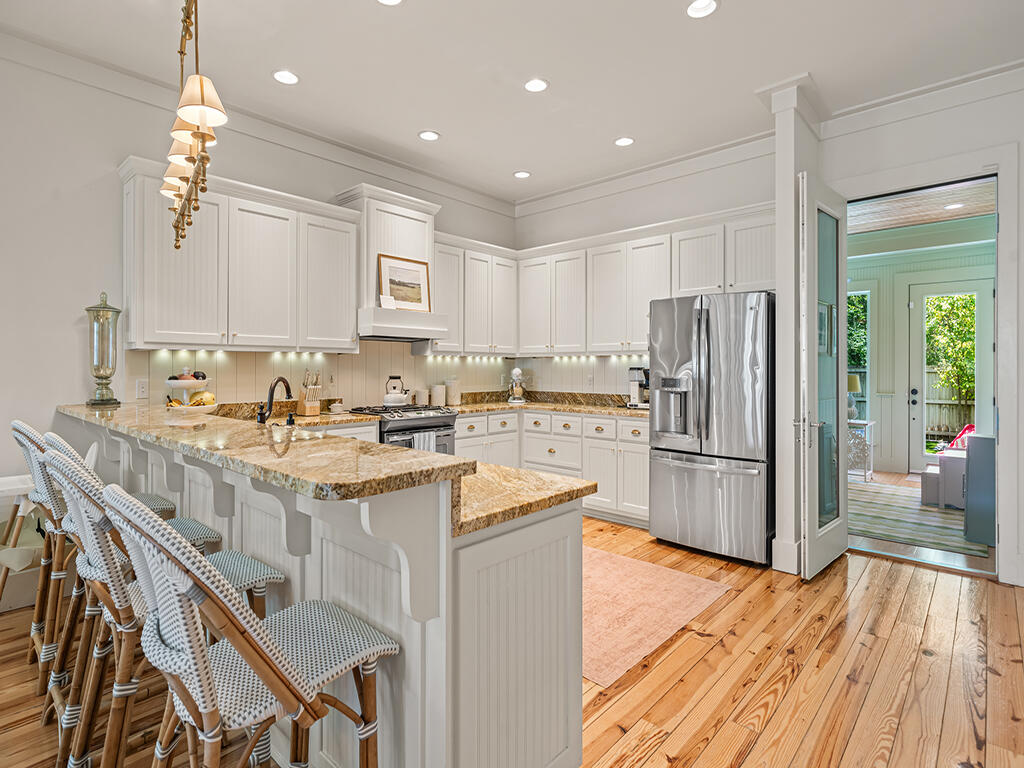 GRAYTON BAYOU - Residential