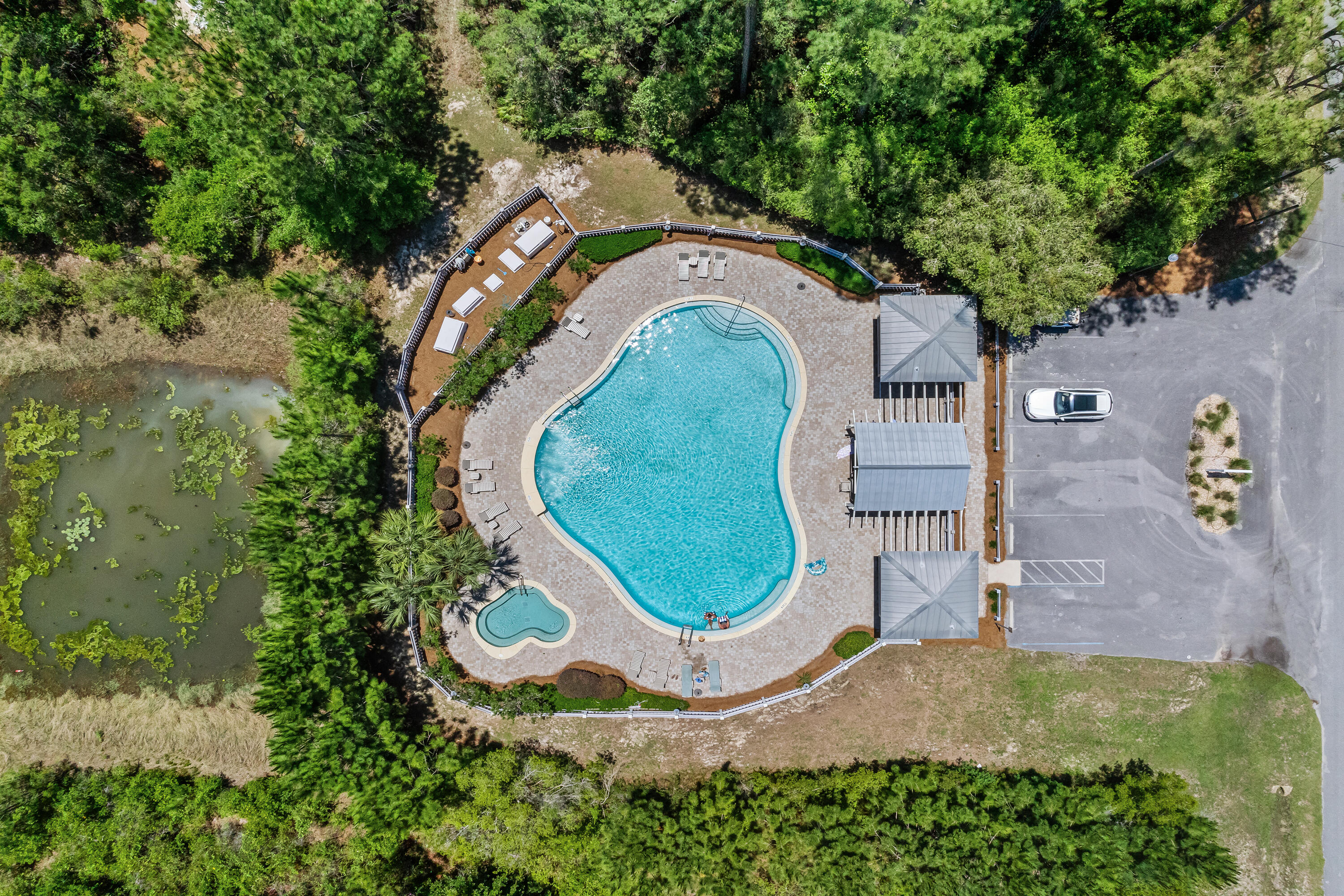 GRAYTON BAYOU - Residential