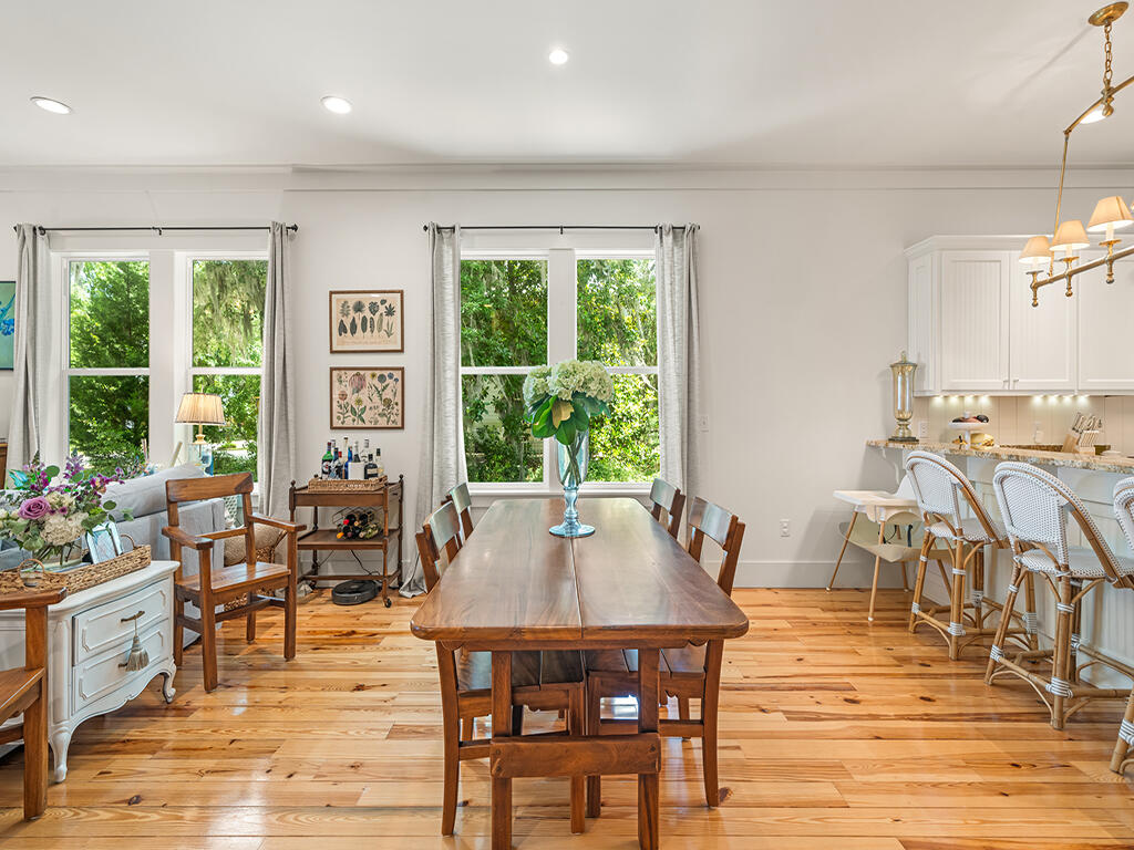 GRAYTON BAYOU - Residential
