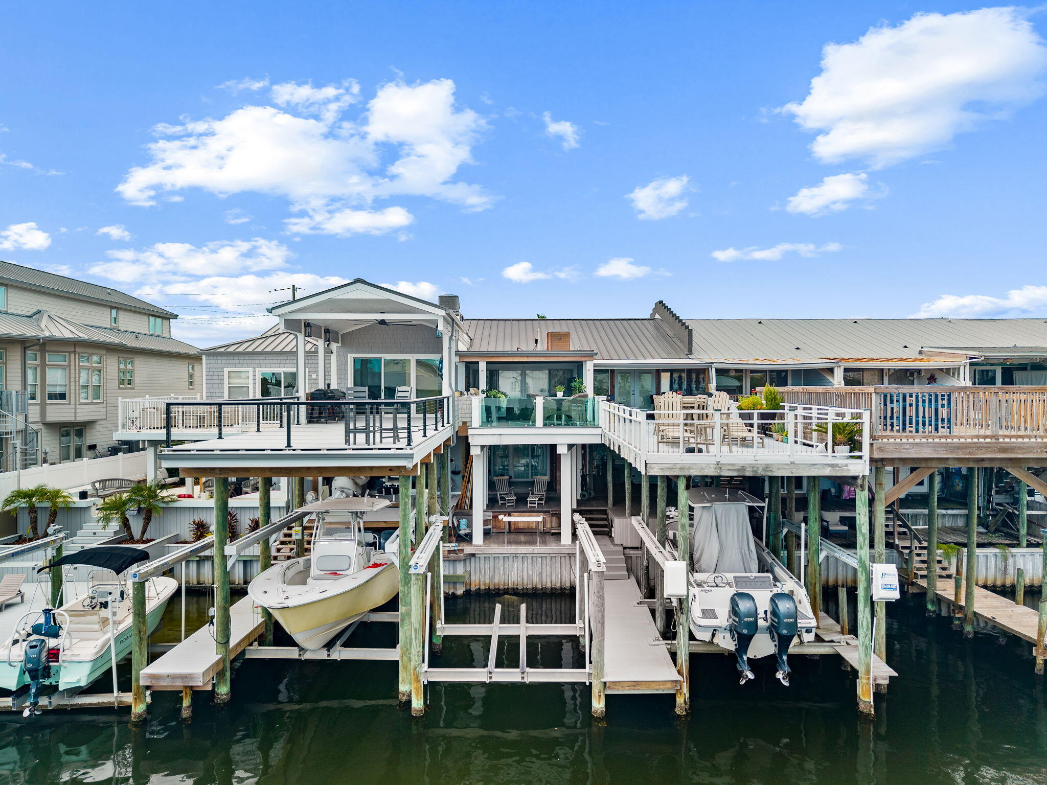 HOLIDAY ISLE - Residential