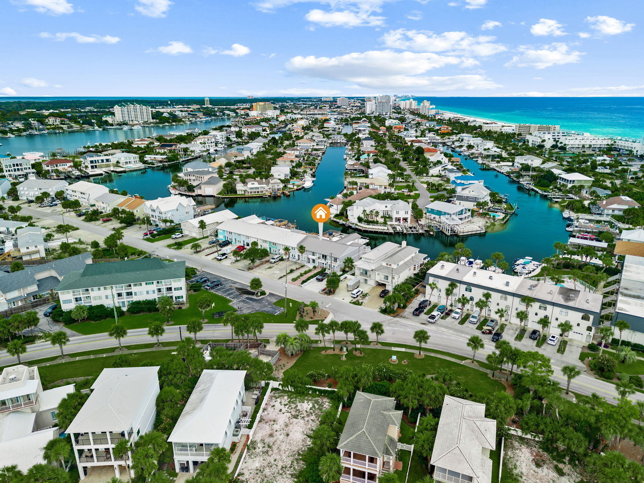 HOLIDAY ISLE - Residential