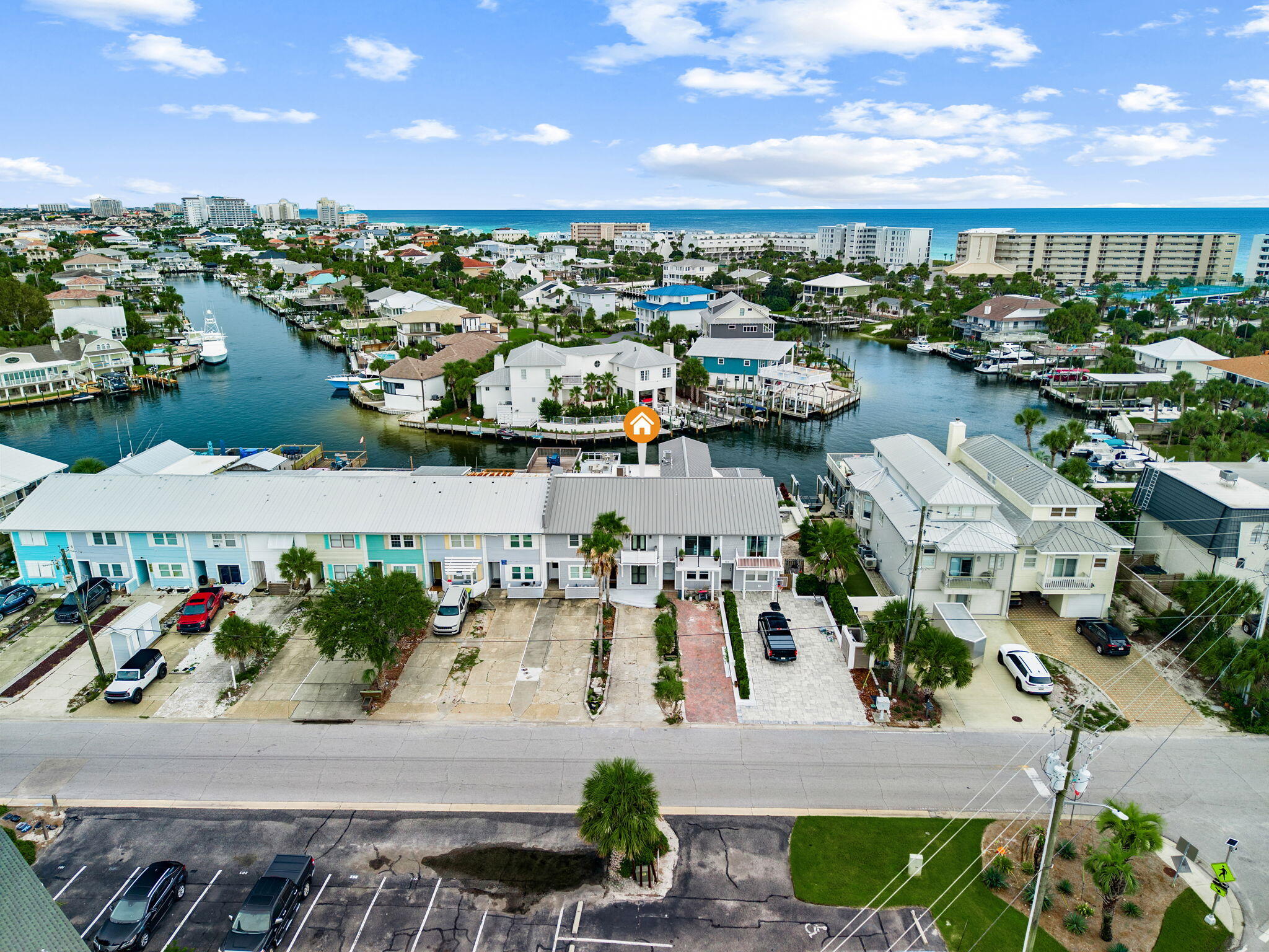 HOLIDAY ISLE - Residential