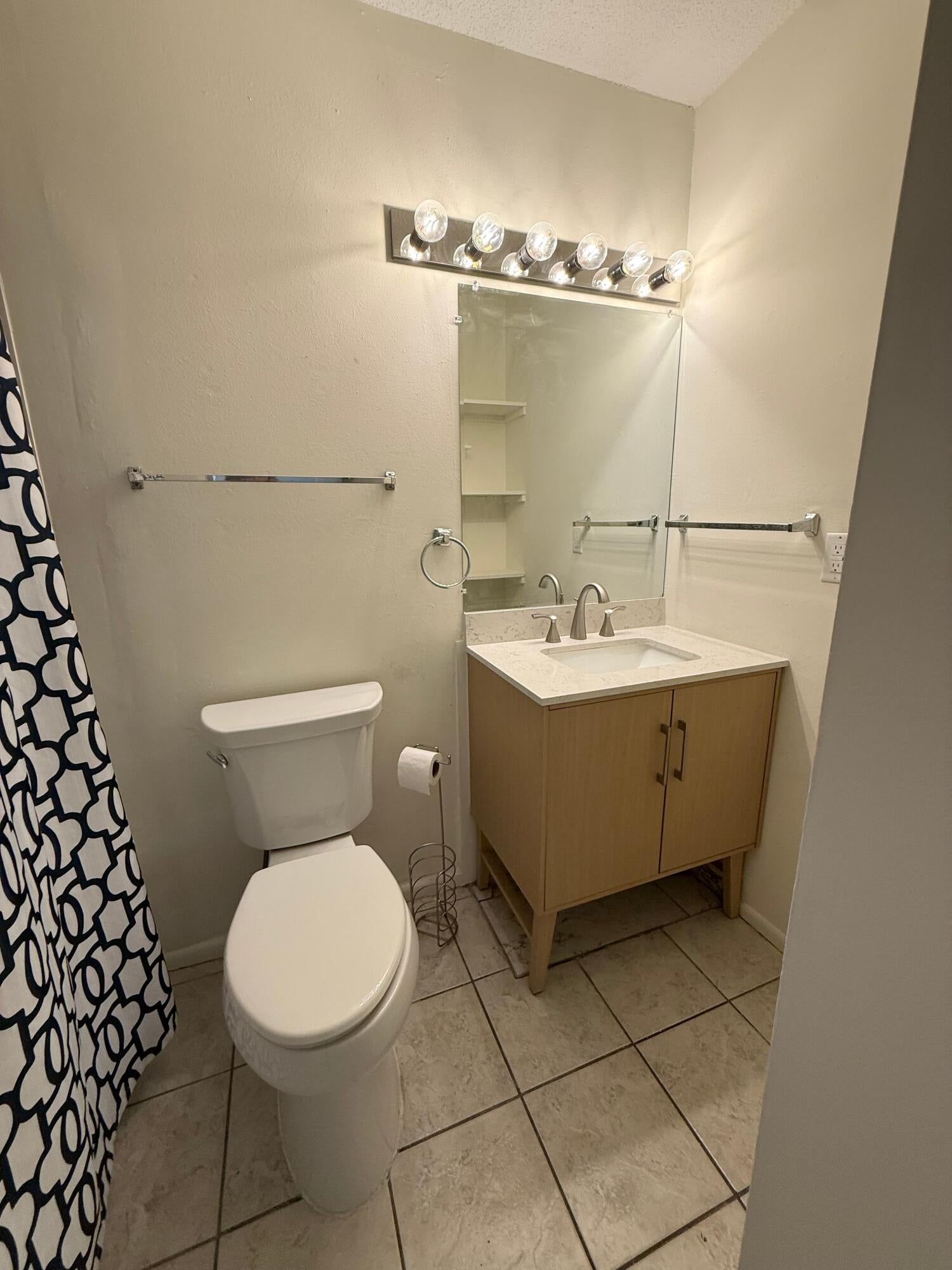 DOGWOOD APTS - Residential Lease