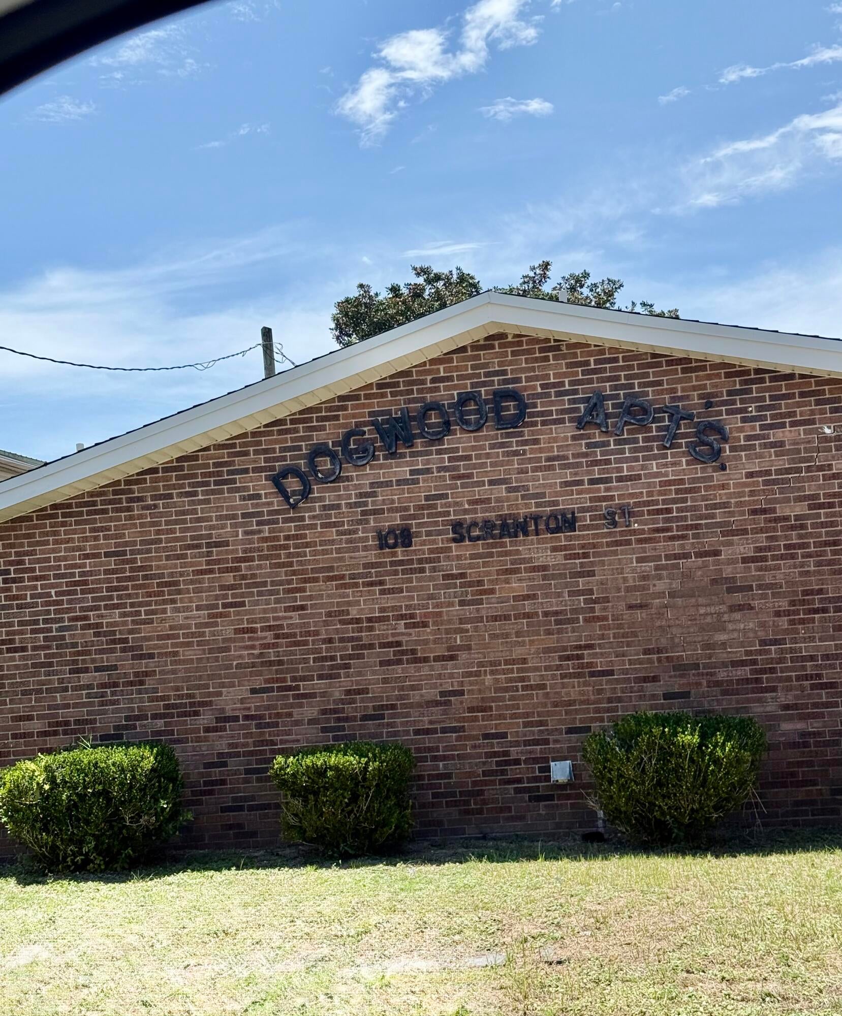 DOGWOOD APTS - Residential Lease