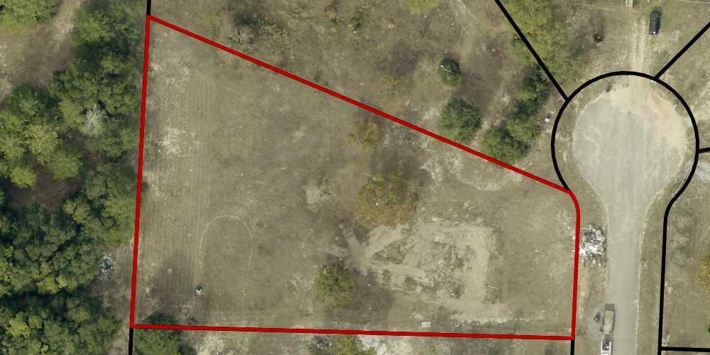 BELLEVILLE FARMS - Land