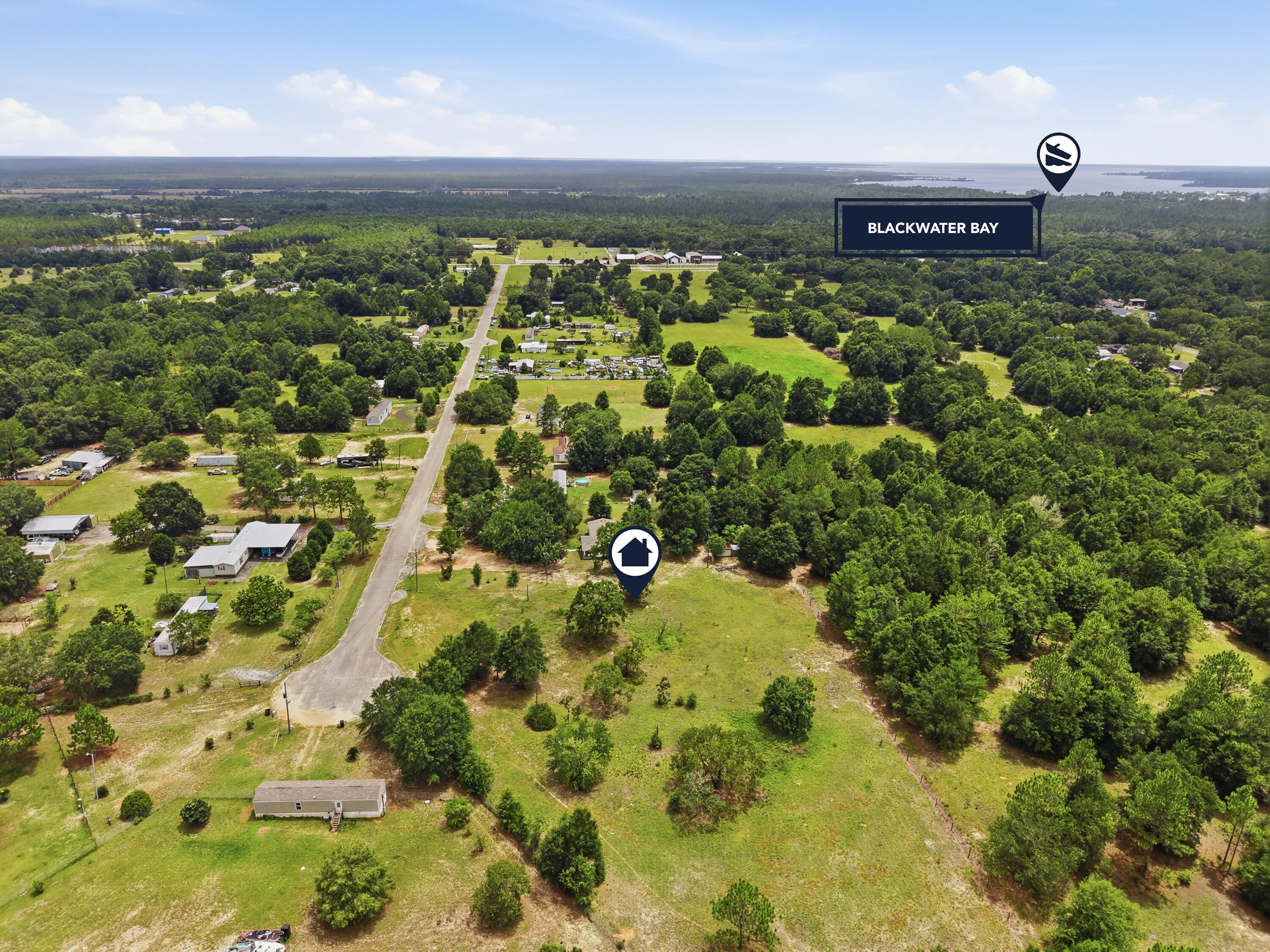 BELLEVILLE FARMS - Land