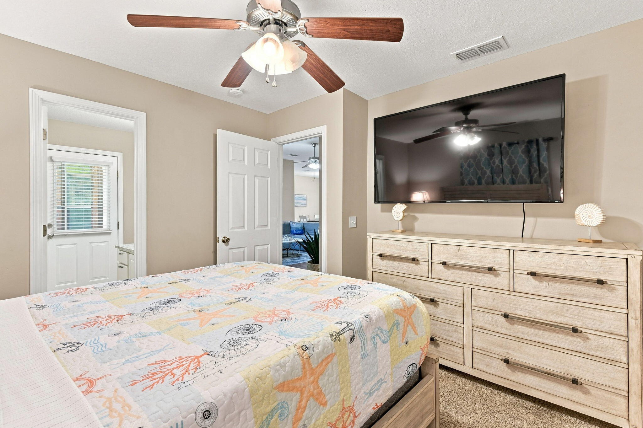 HOLLEY BY THE SEA - Residential