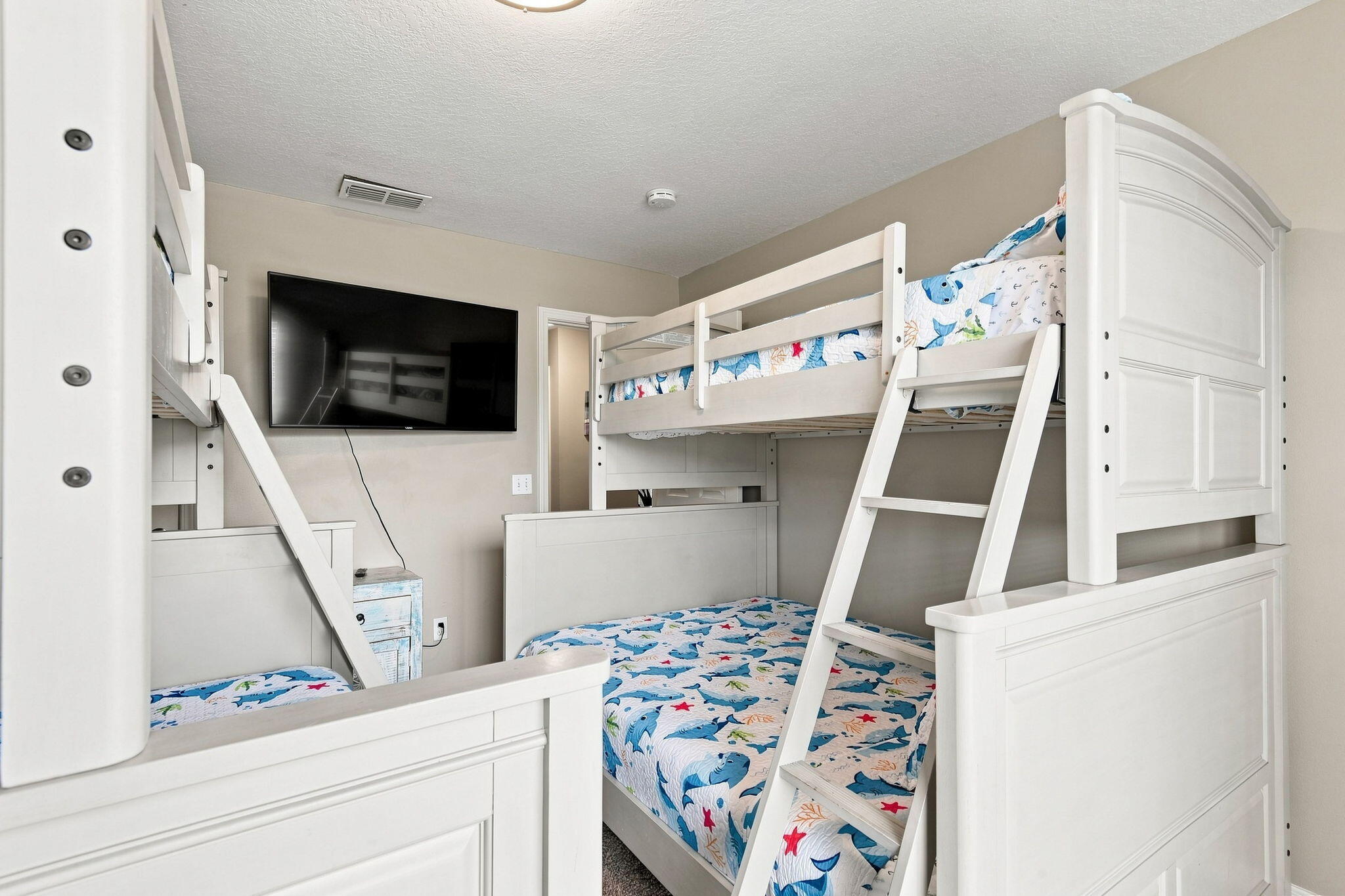 HOLLEY BY THE SEA - Residential