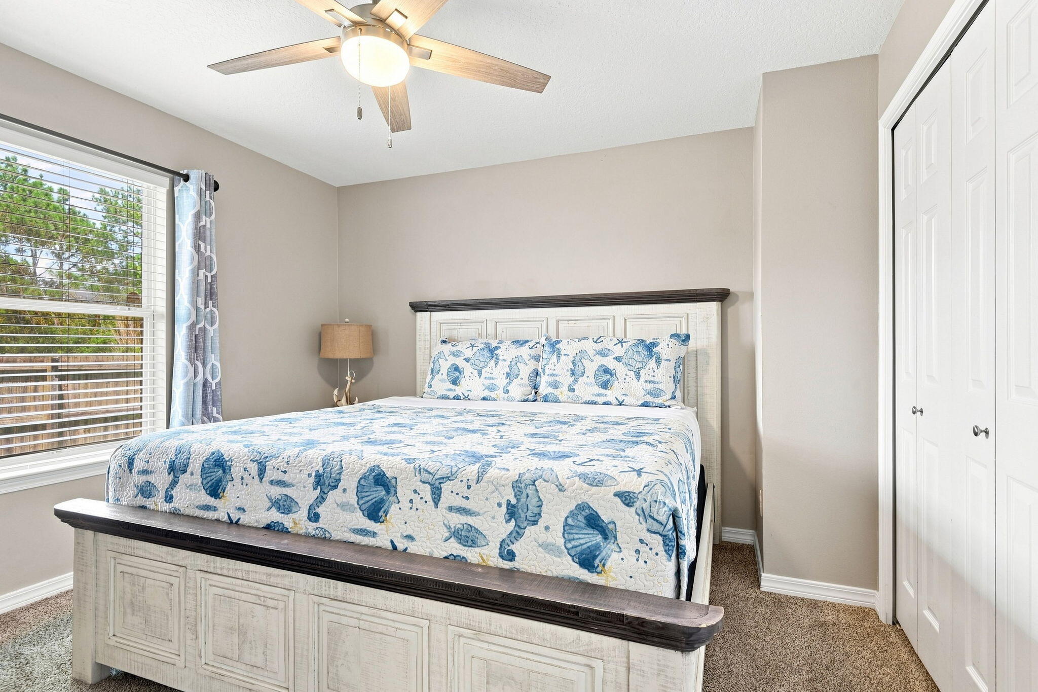 HOLLEY BY THE SEA - Residential