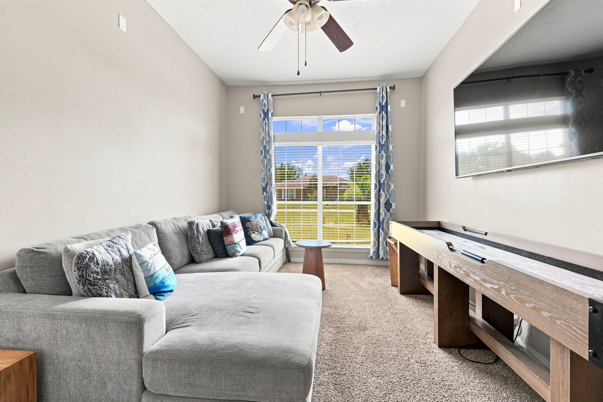 HOLLEY BY THE SEA - Residential