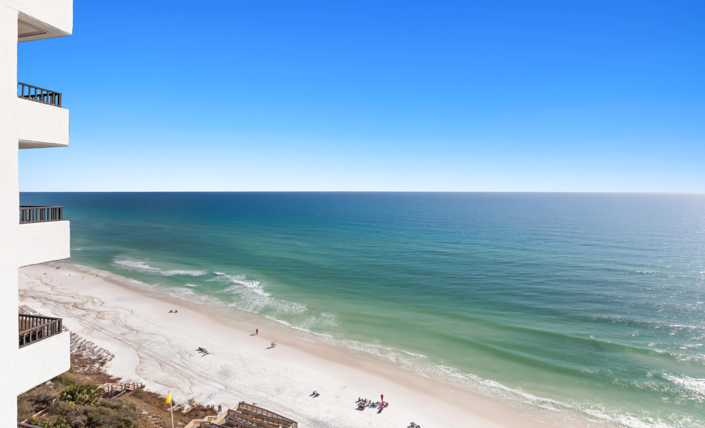 ONE SEAGROVE PLACE CONDOMINIUM - Residential