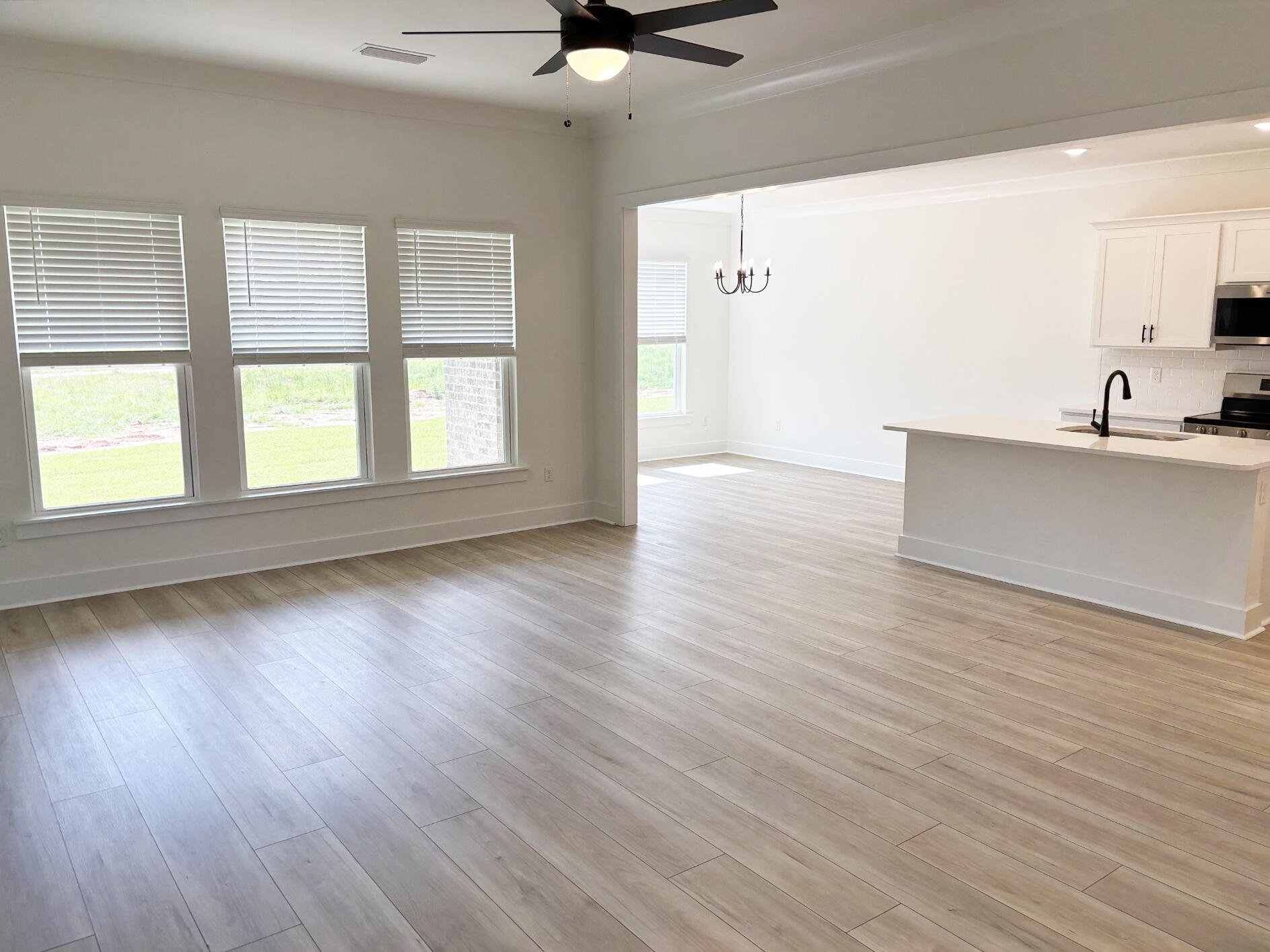 HOUSTON PLACE - Residential
