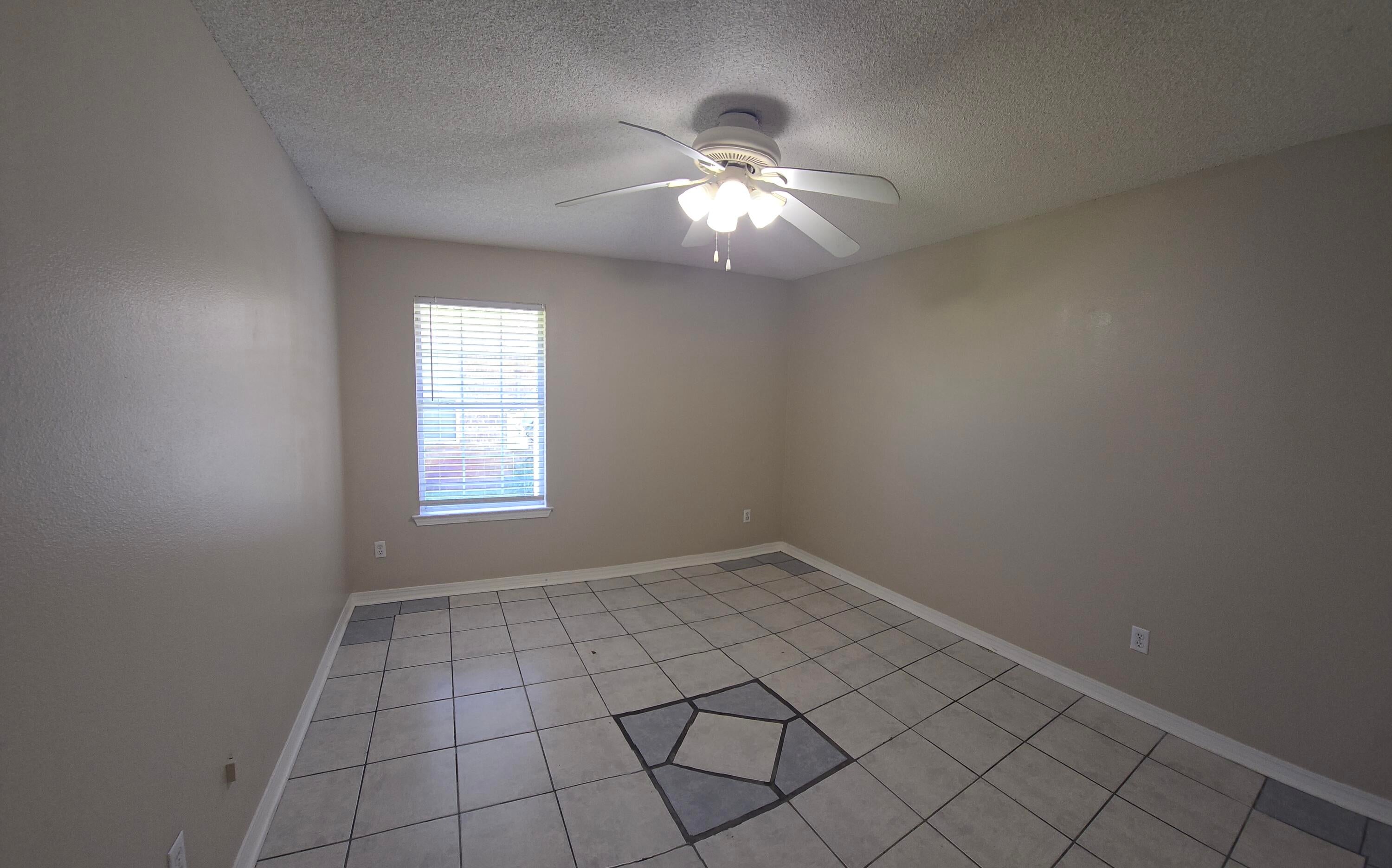 WATERFORD ESTATES S/D - Residential Lease