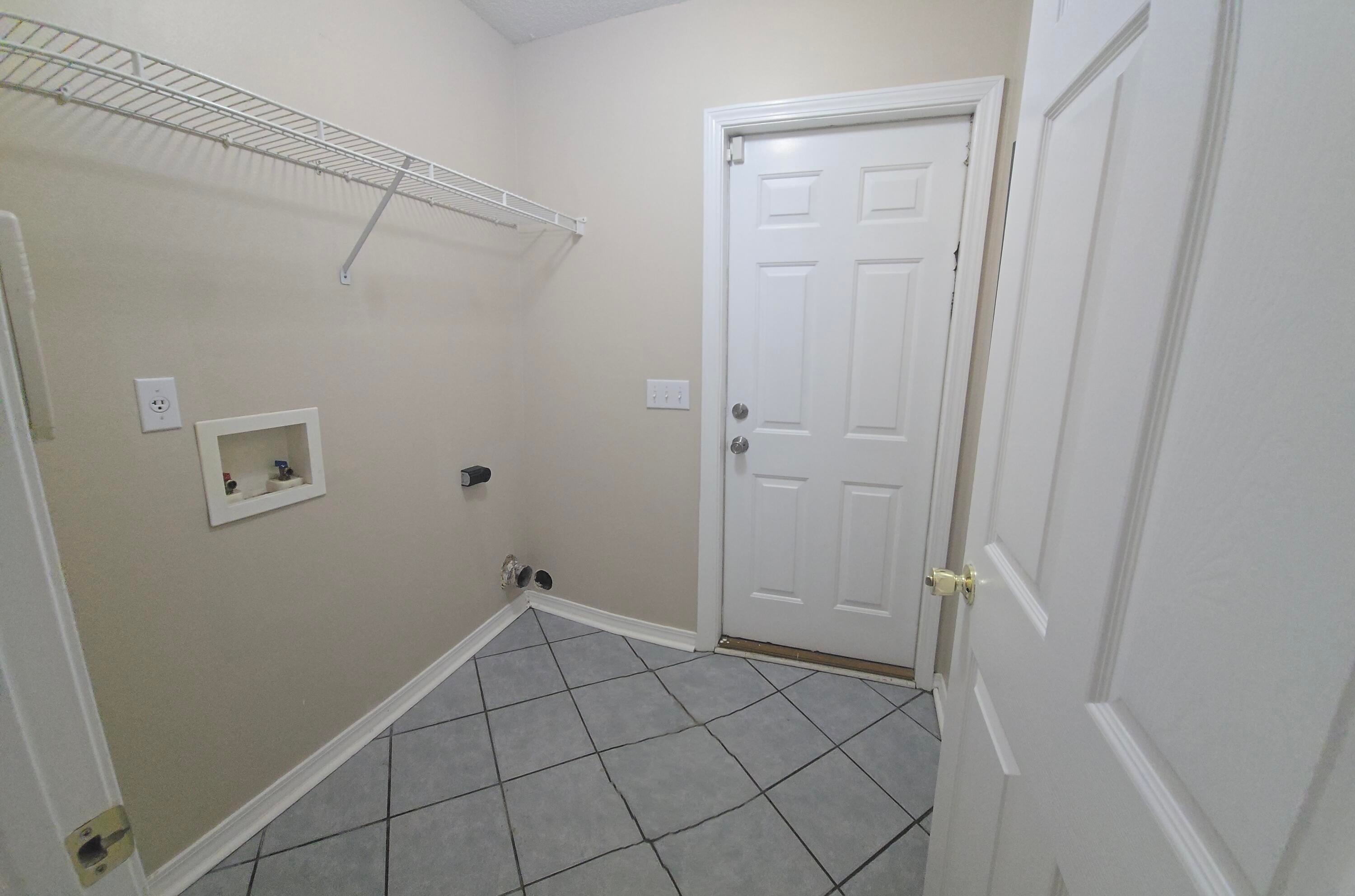 WATERFORD ESTATES S/D - Residential Lease