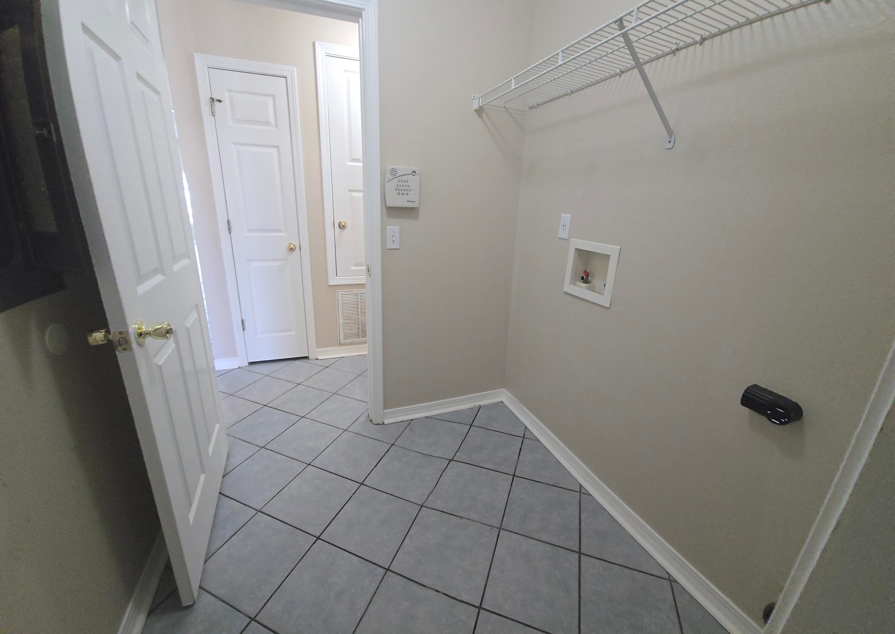 WATERFORD ESTATES S/D - Residential Lease