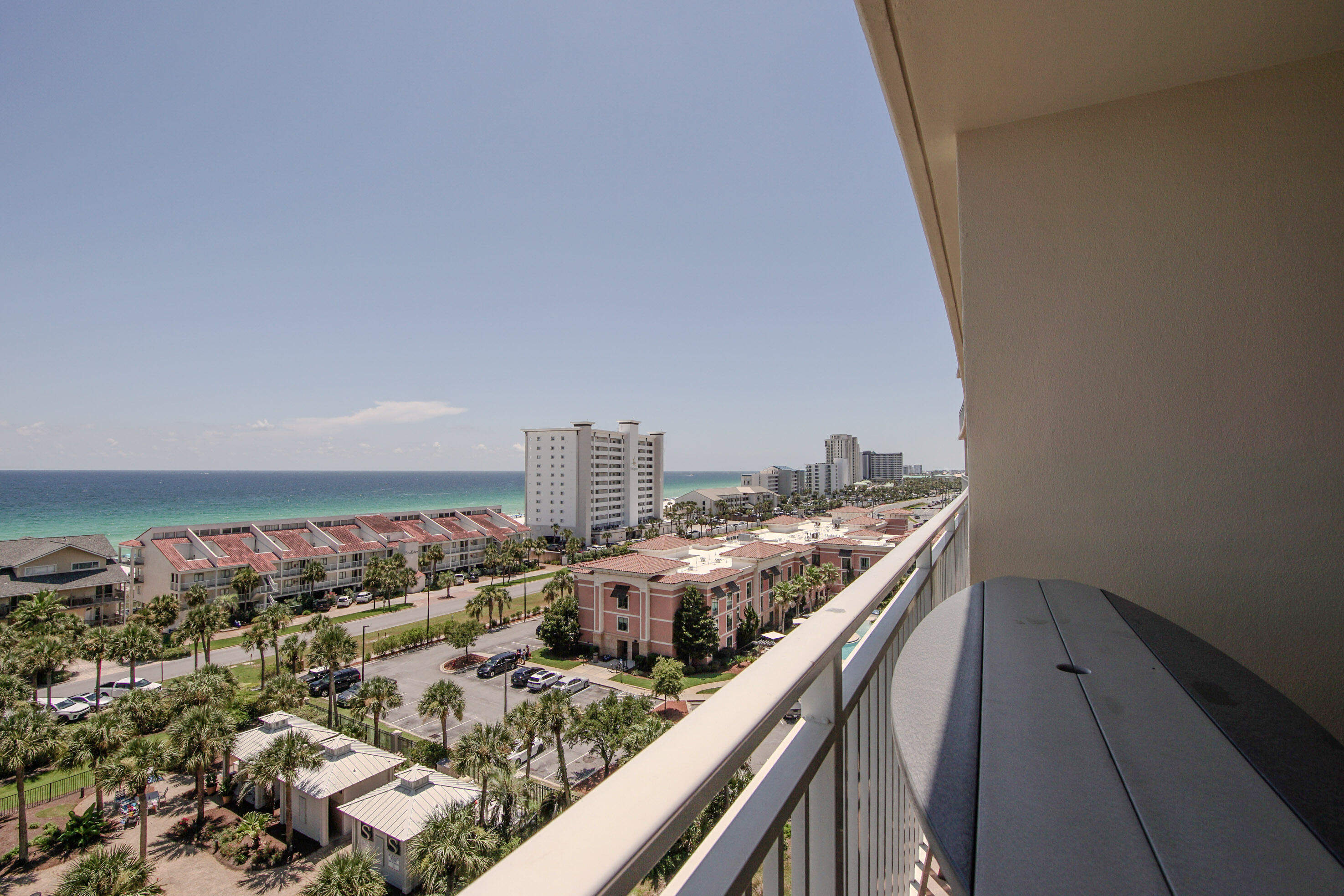 STERLING SHORES - Residential
