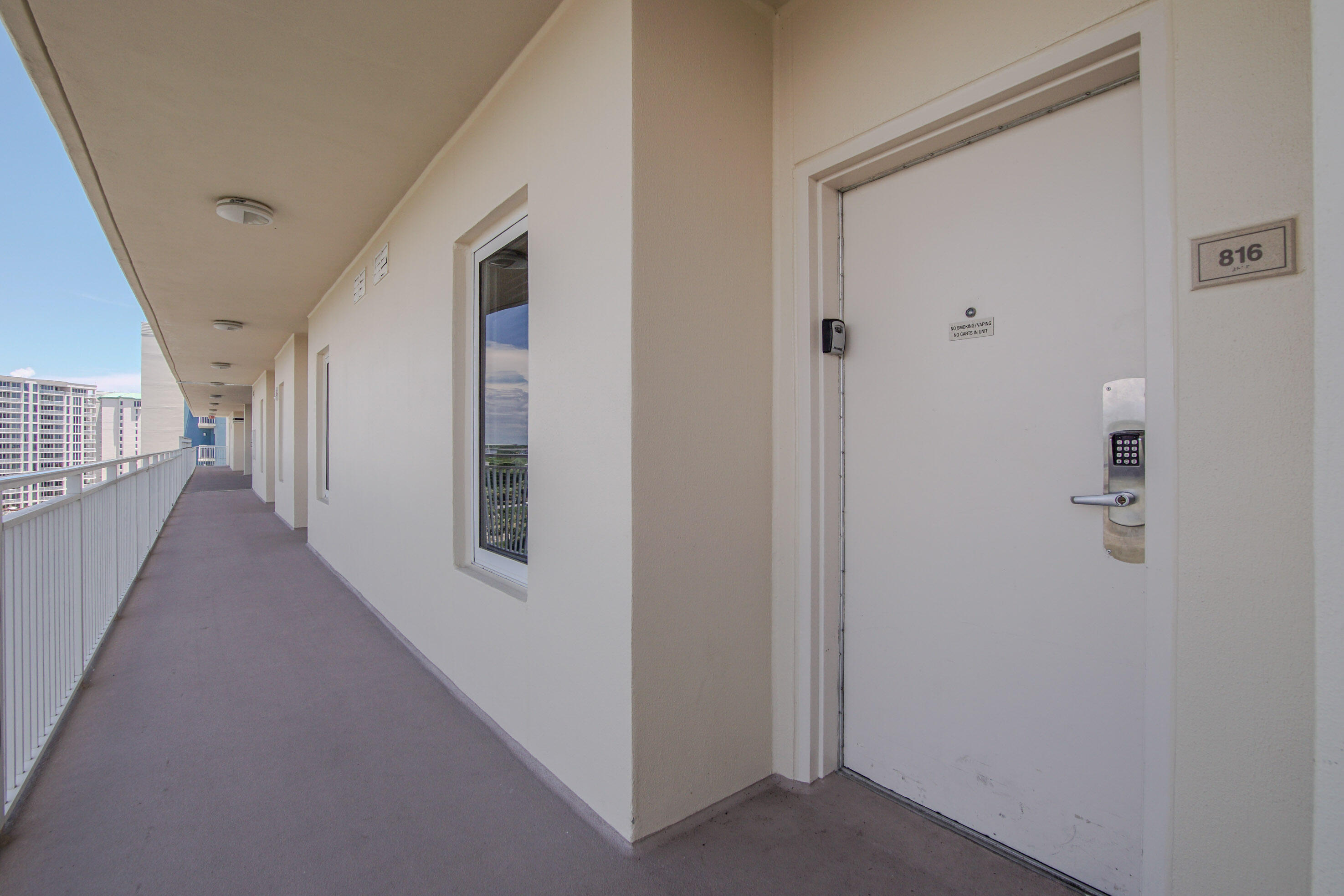 STERLING SHORES - Residential