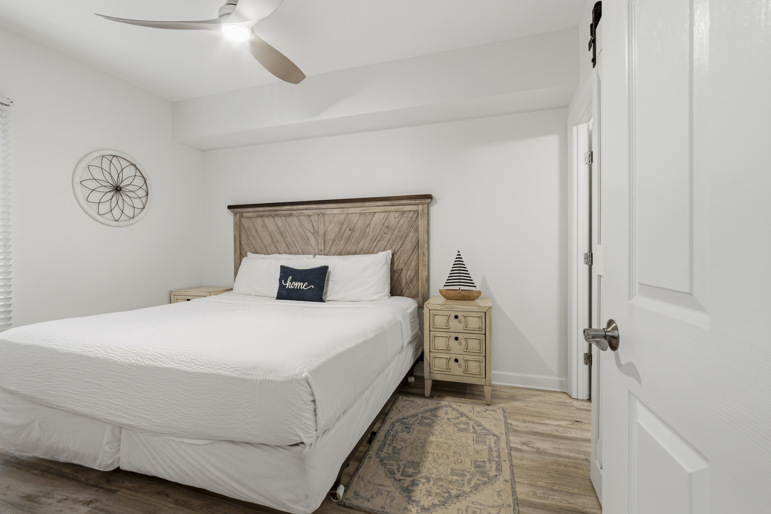 STERLING SHORES - Residential
