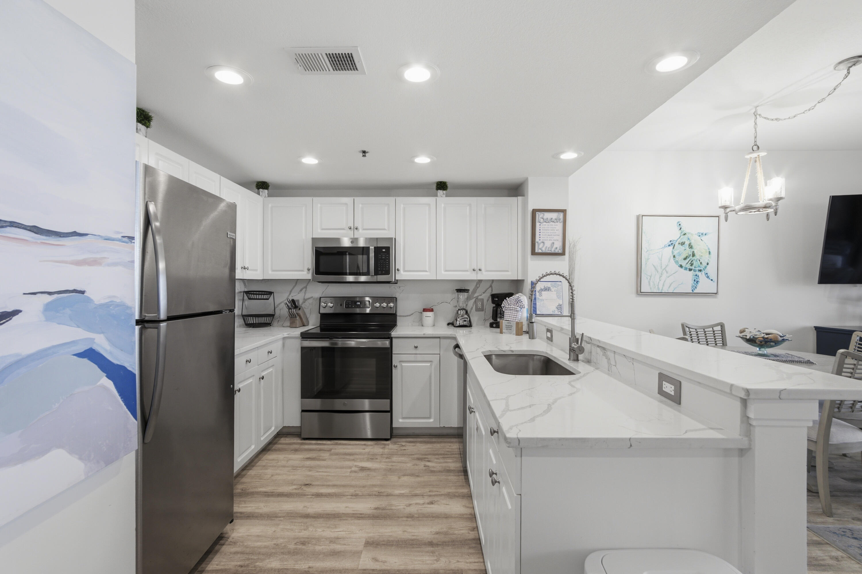 STERLING SHORES - Residential
