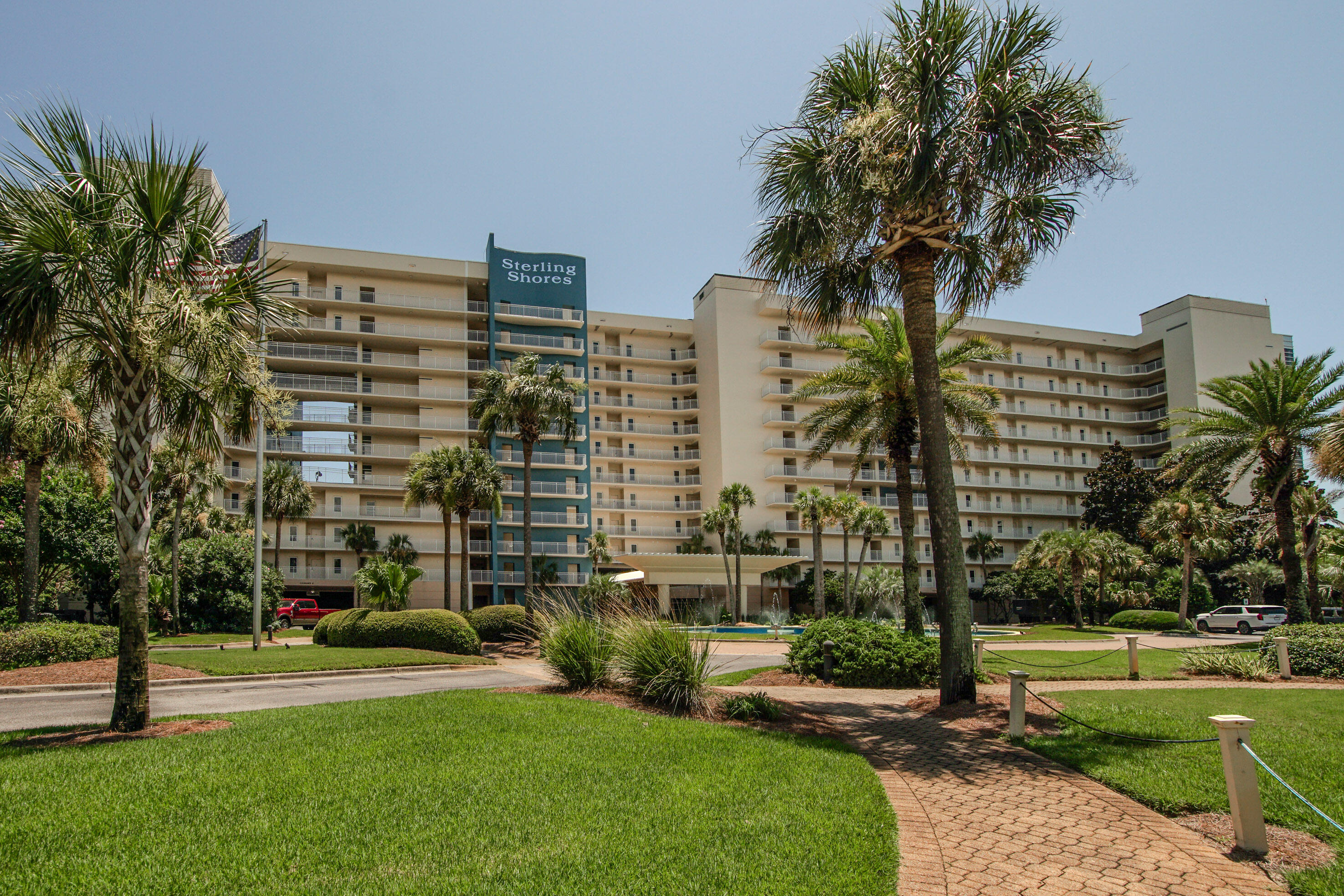 STERLING SHORES - Residential
