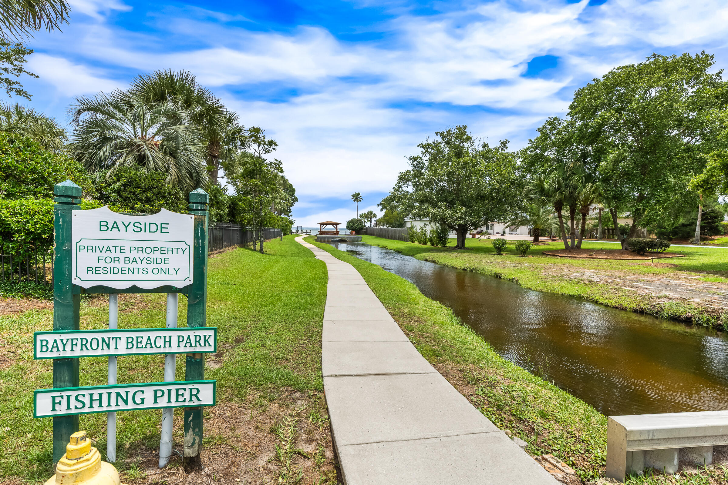 BAYSIDE - Residential