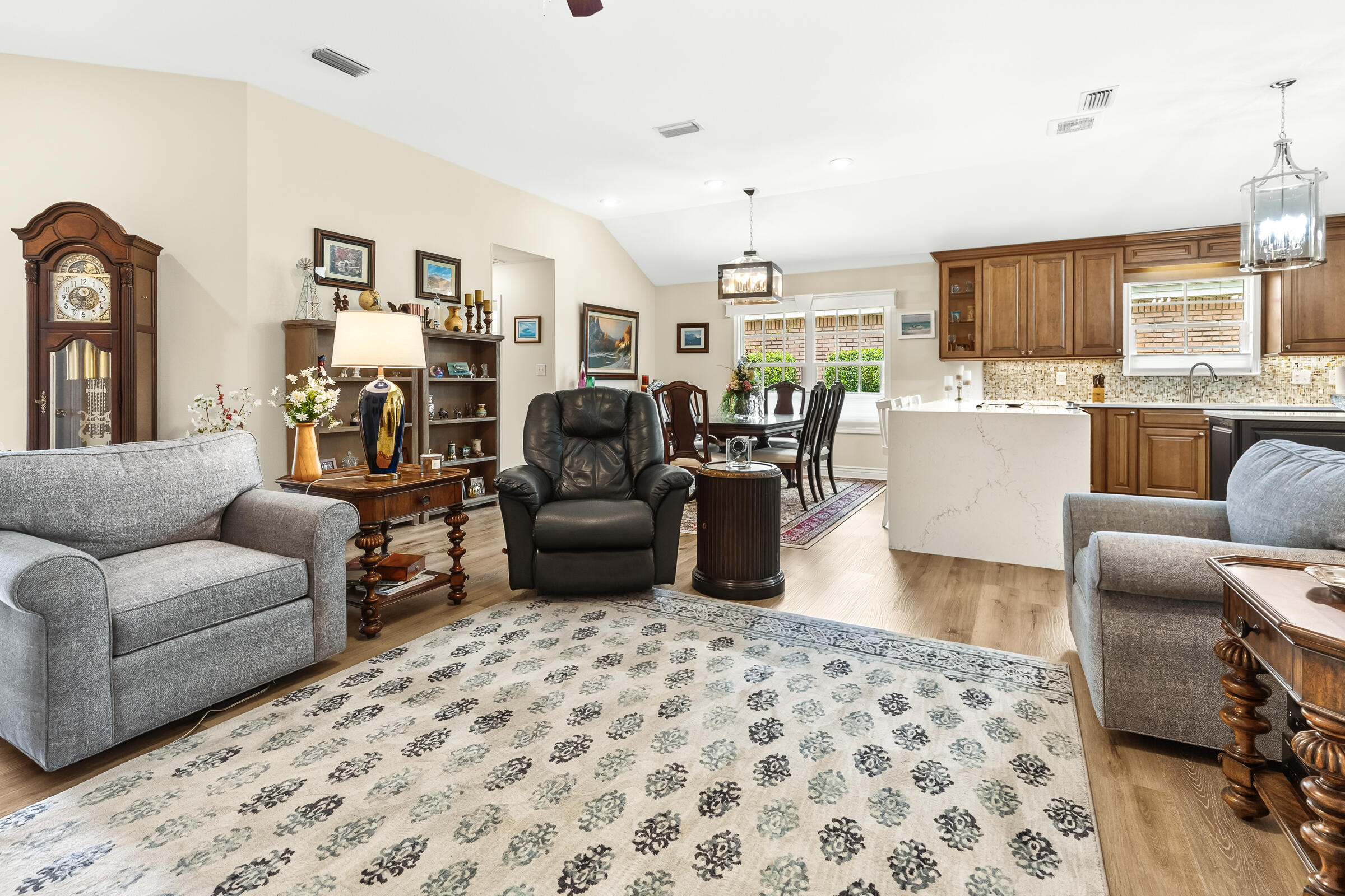 BAYSIDE - Residential