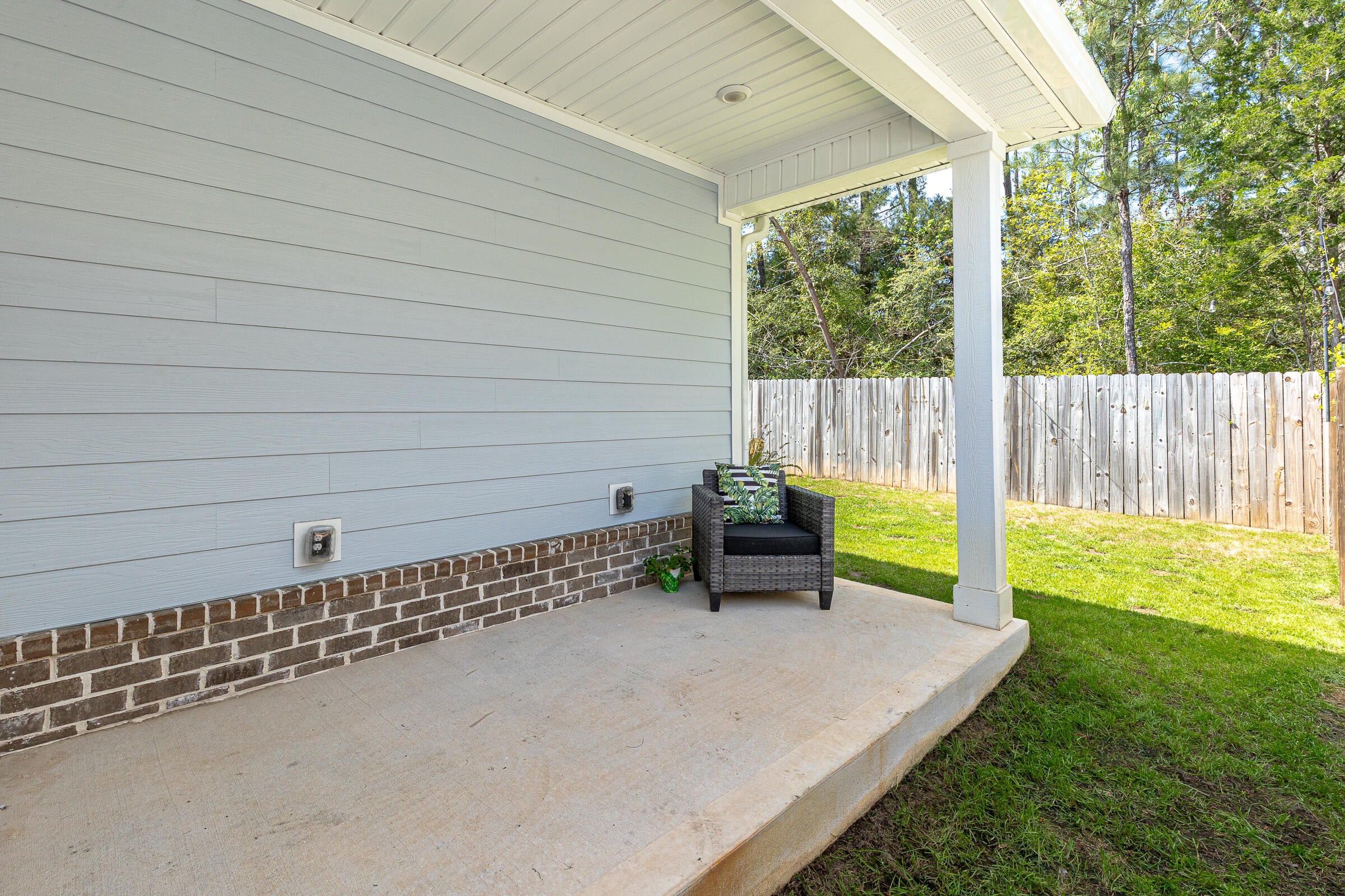 LAGRANGE LANDING - Residential Lease