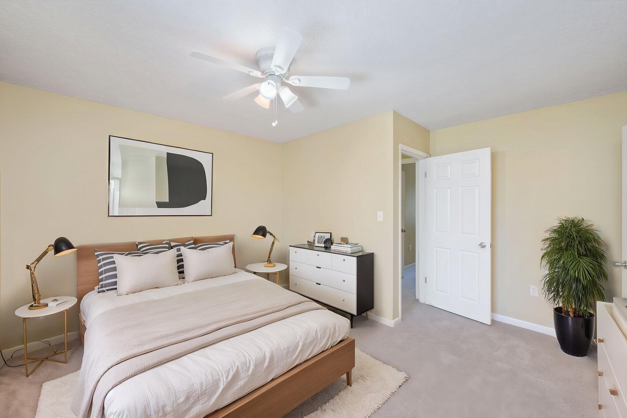 DENTON COURT - Residential