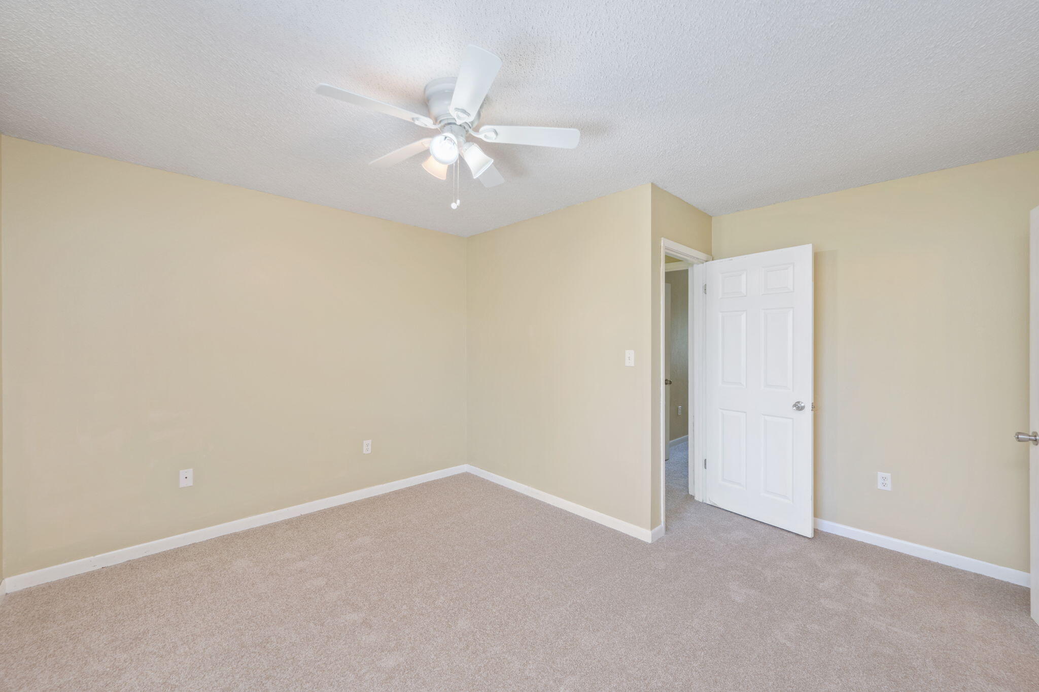 DENTON COURT - Residential