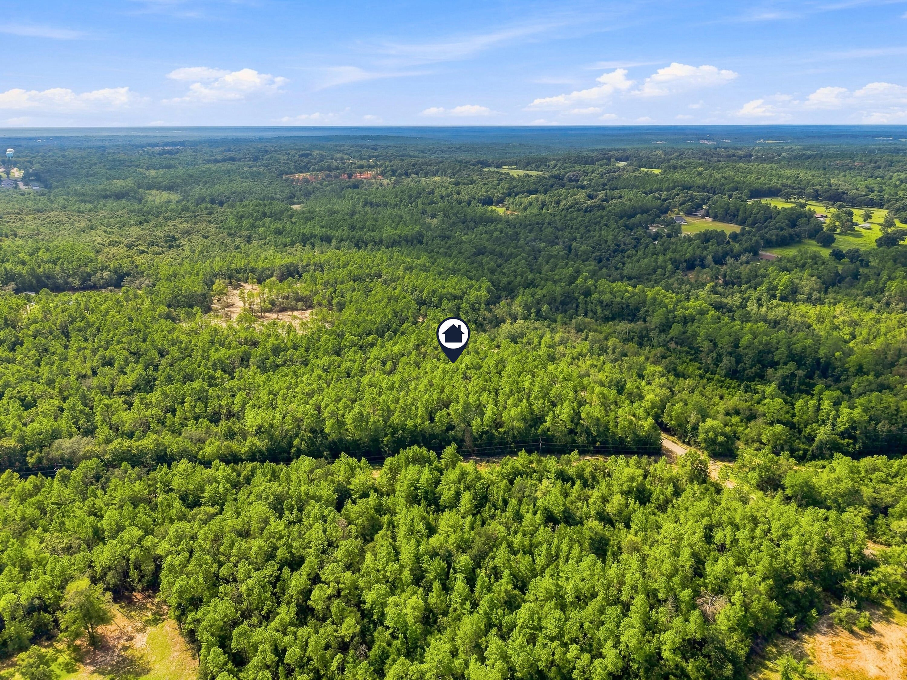 NO RECORDED SUBDIVISION - Land