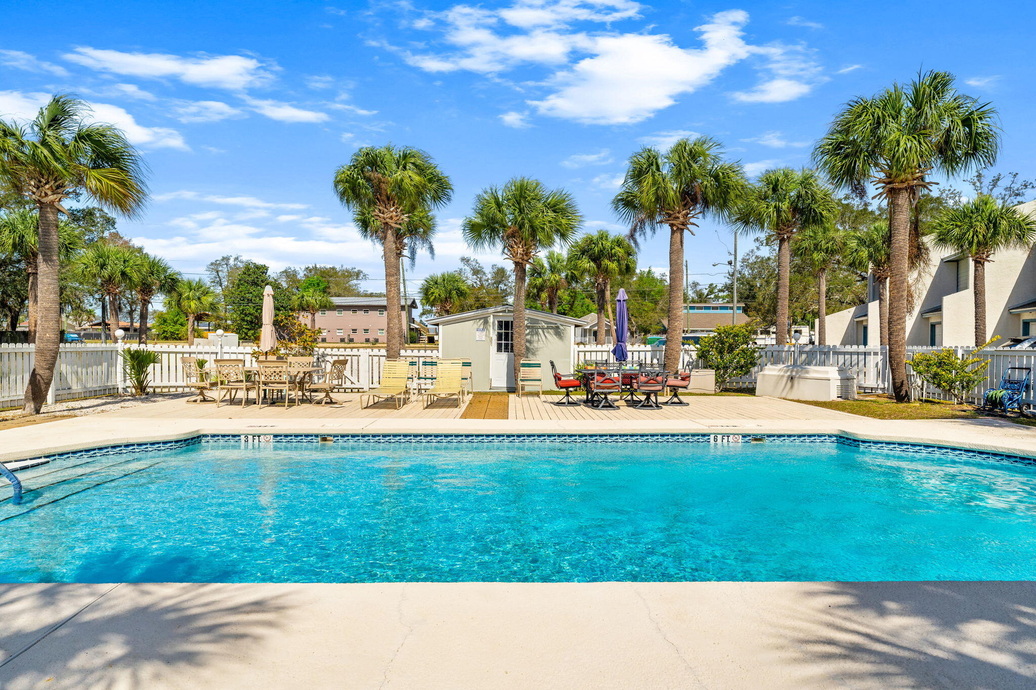 Sunbay Townhouses - Residential