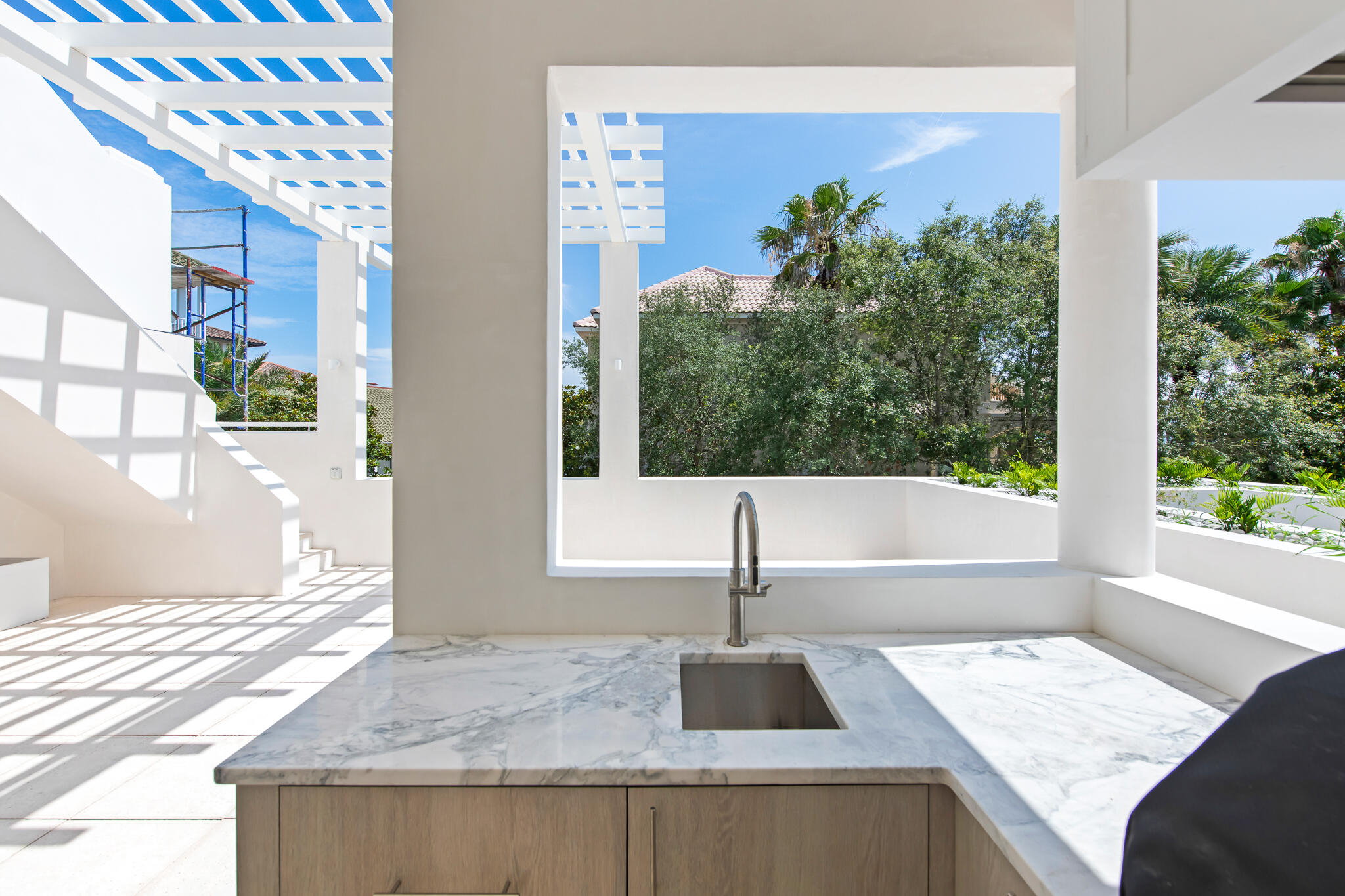 ALYS BEACH - Residential