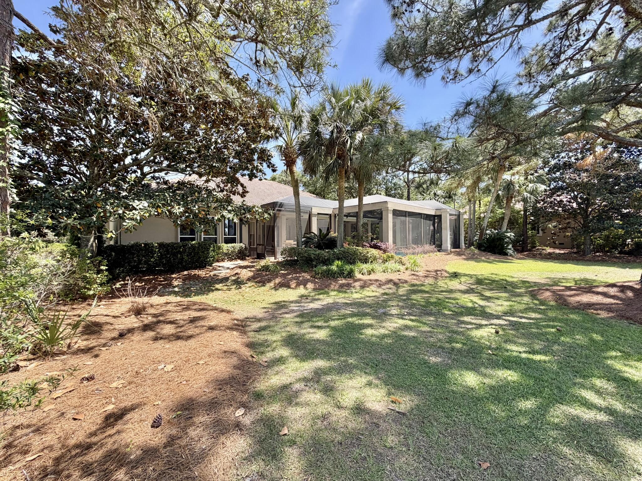 BURNT PINE - Residential