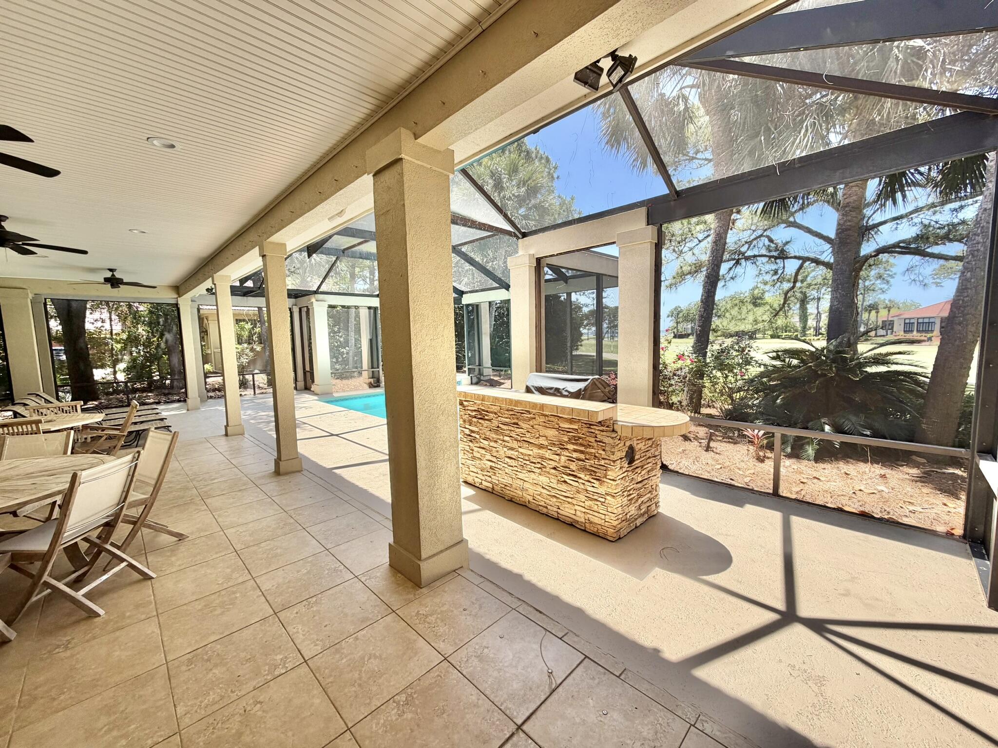 BURNT PINE - Residential