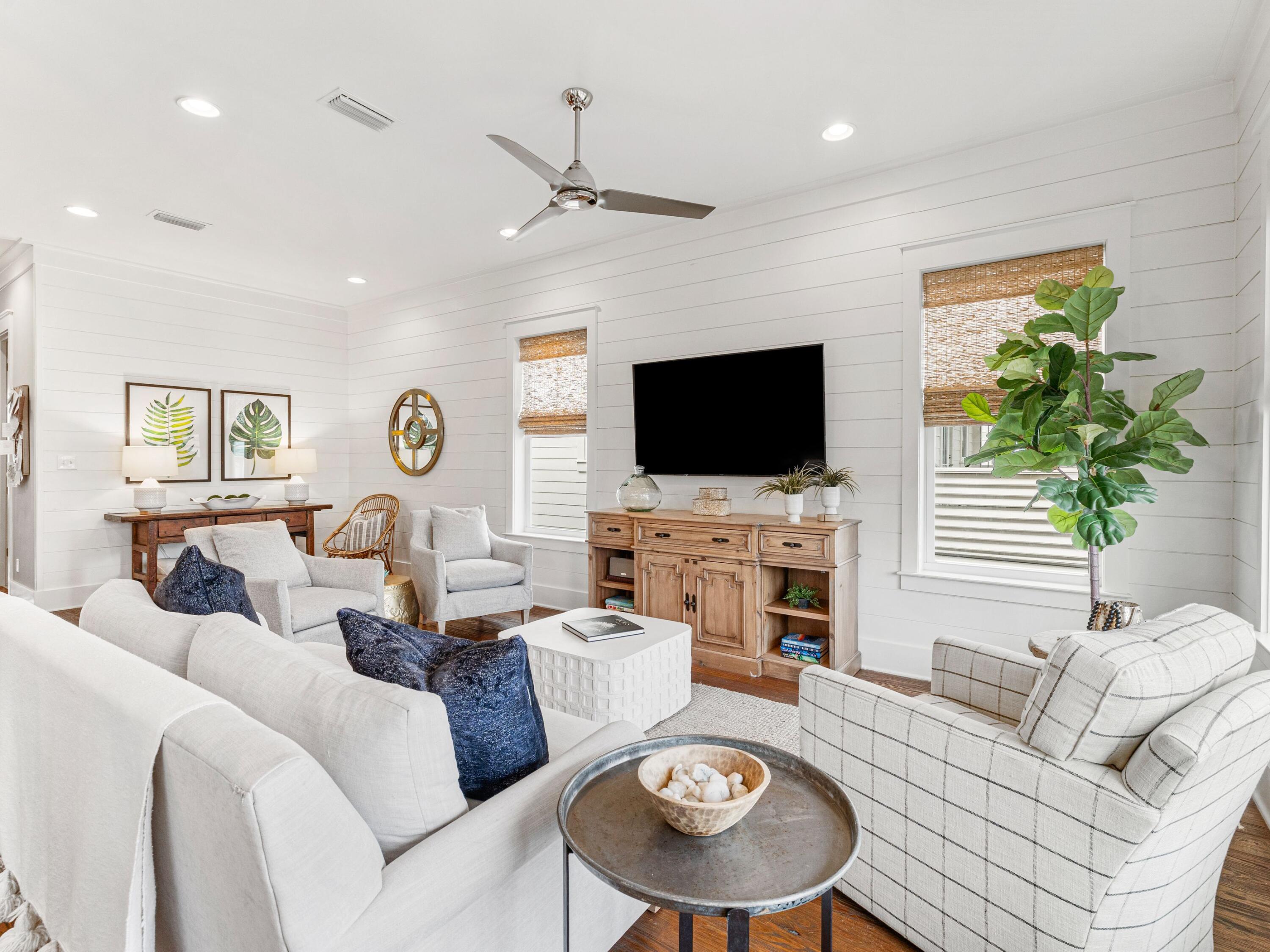 SEACREST BEACH - Residential