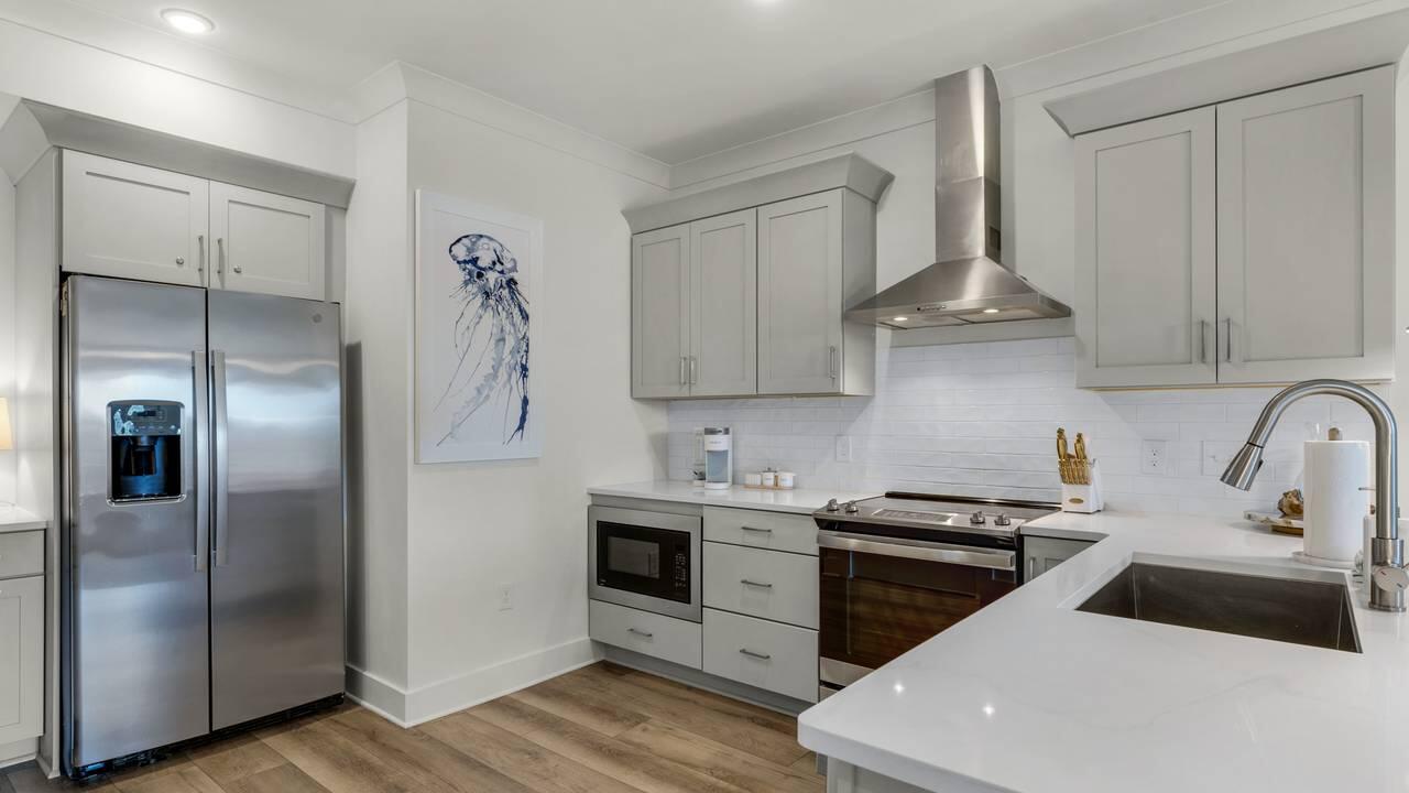 Pinewood 30A - Residential Lease