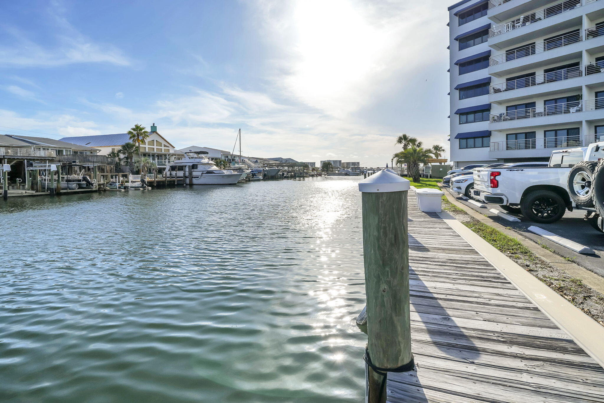 HARBOR LIGHTS - Residential