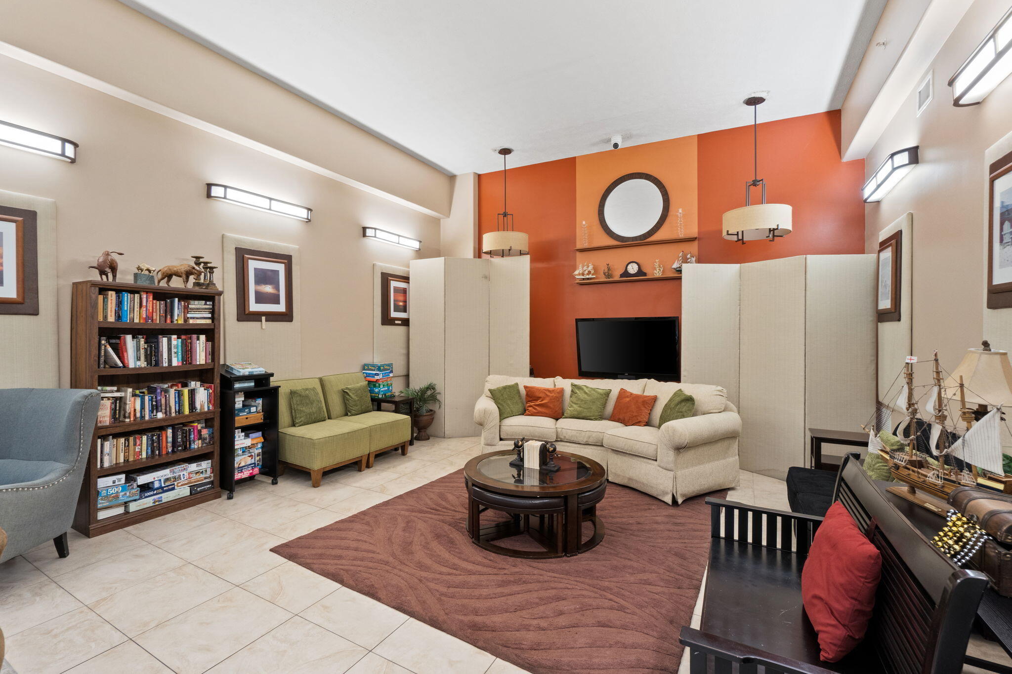 TREASURE ISLAND - Residential