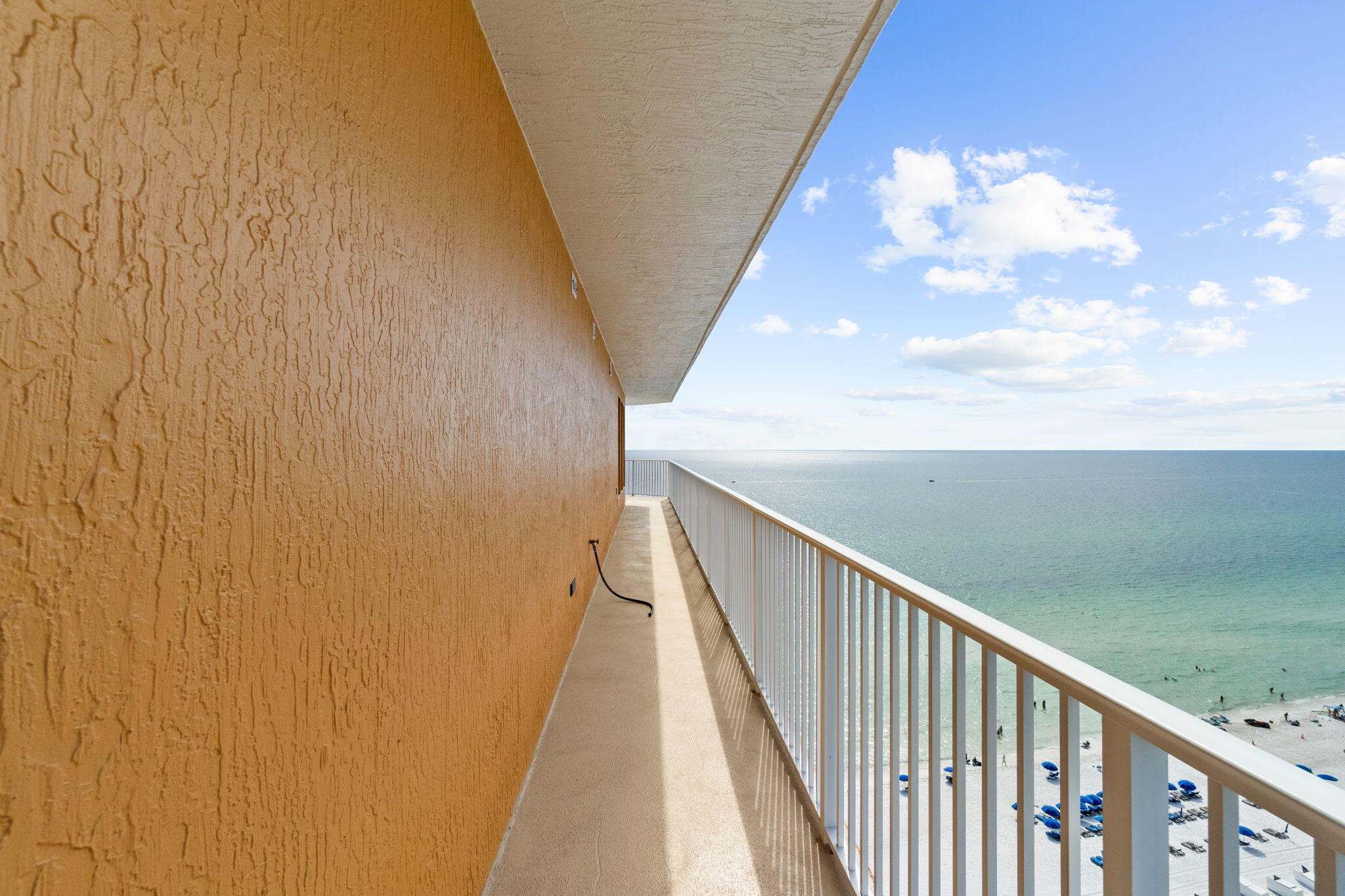 TREASURE ISLAND - Residential